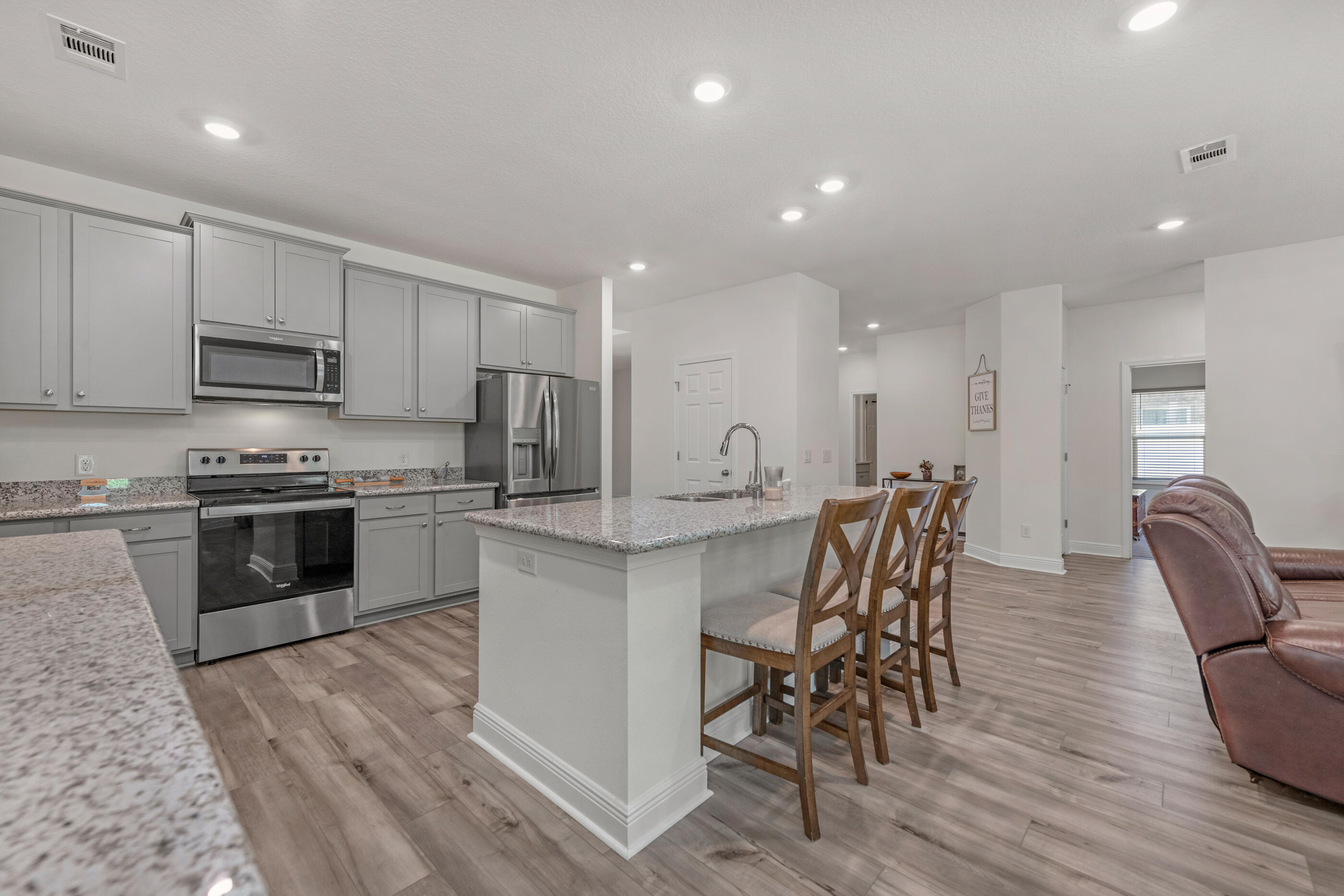 Airway Oaks - Residential Lease