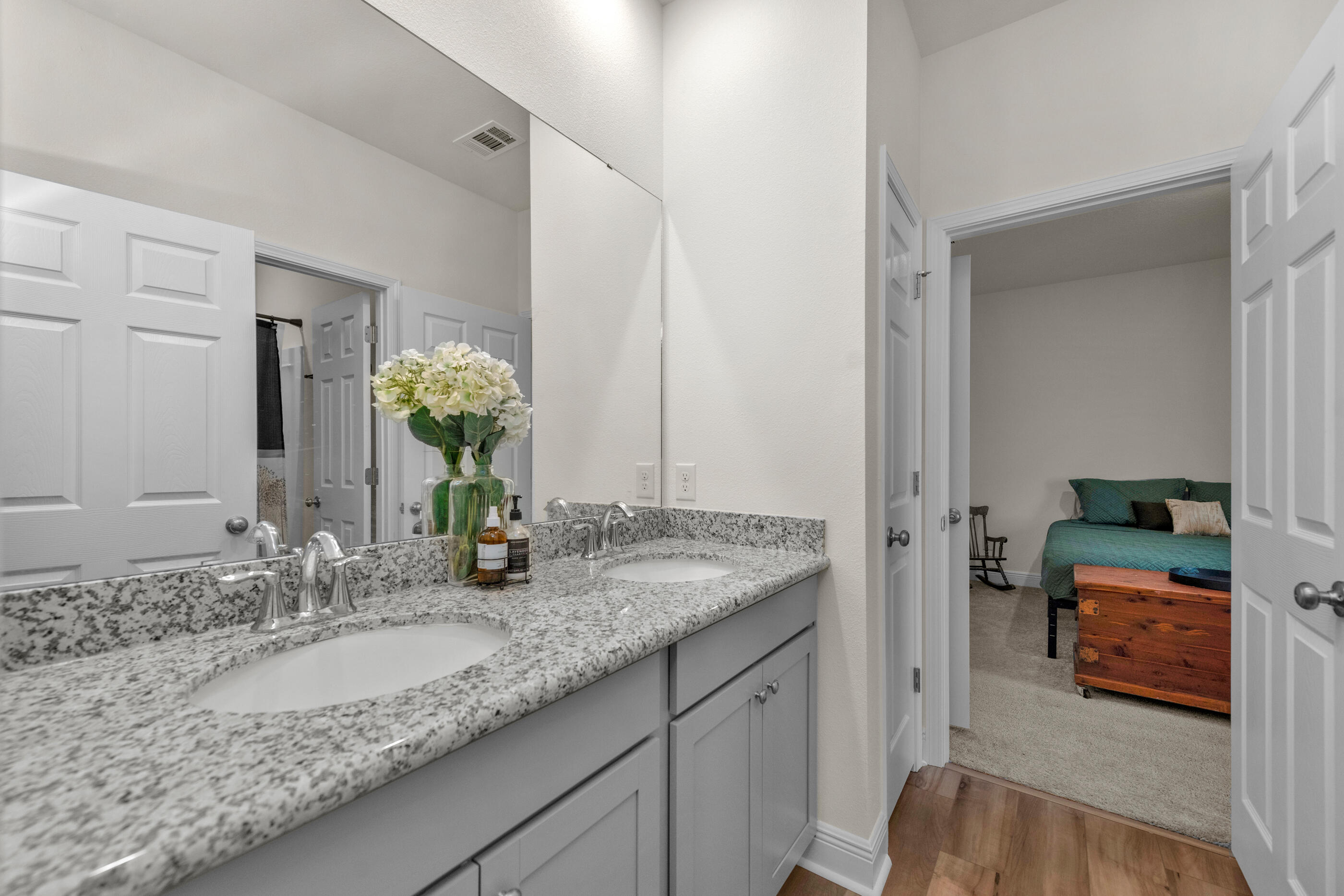 Airway Oaks - Residential Lease