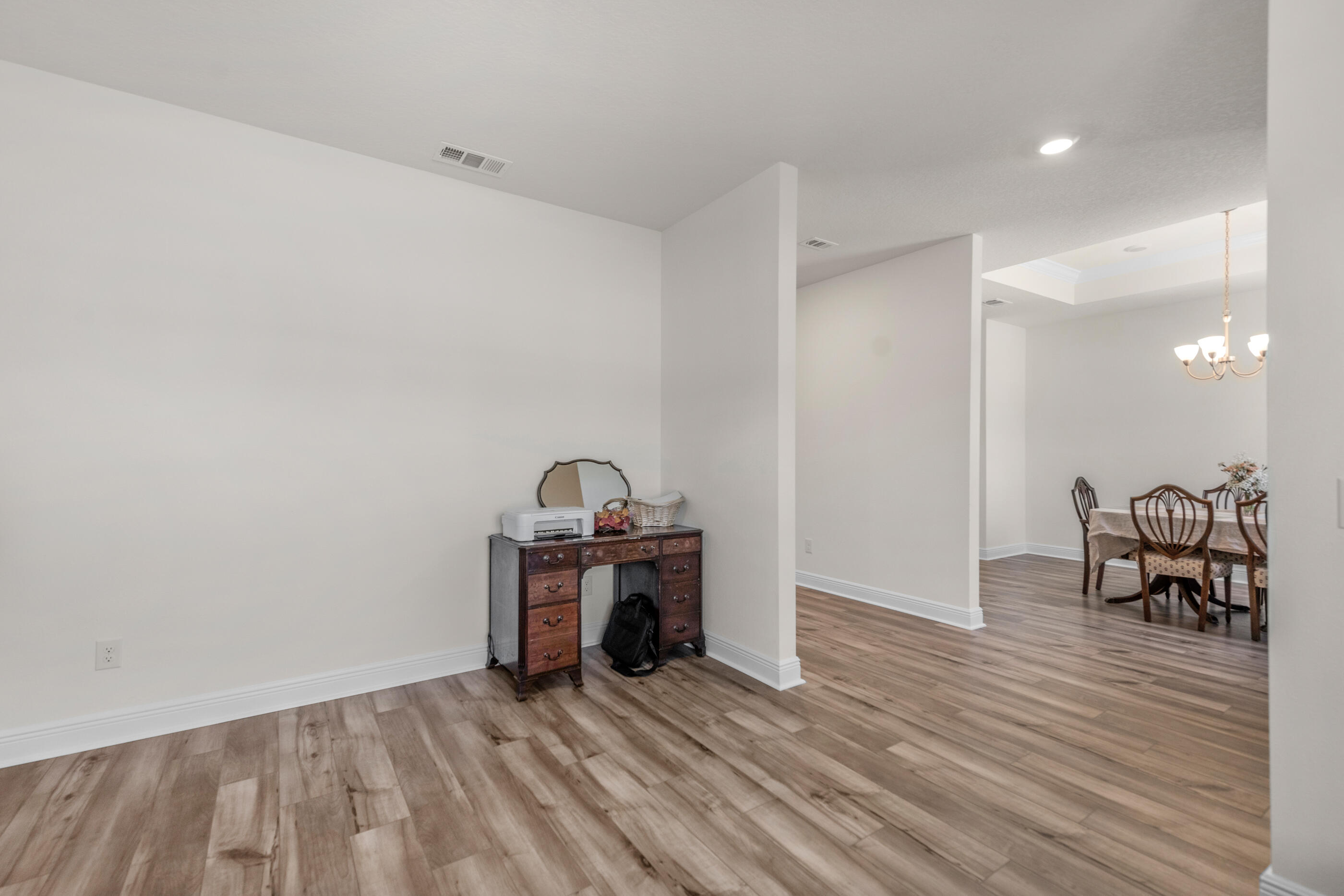 Airway Oaks - Residential Lease