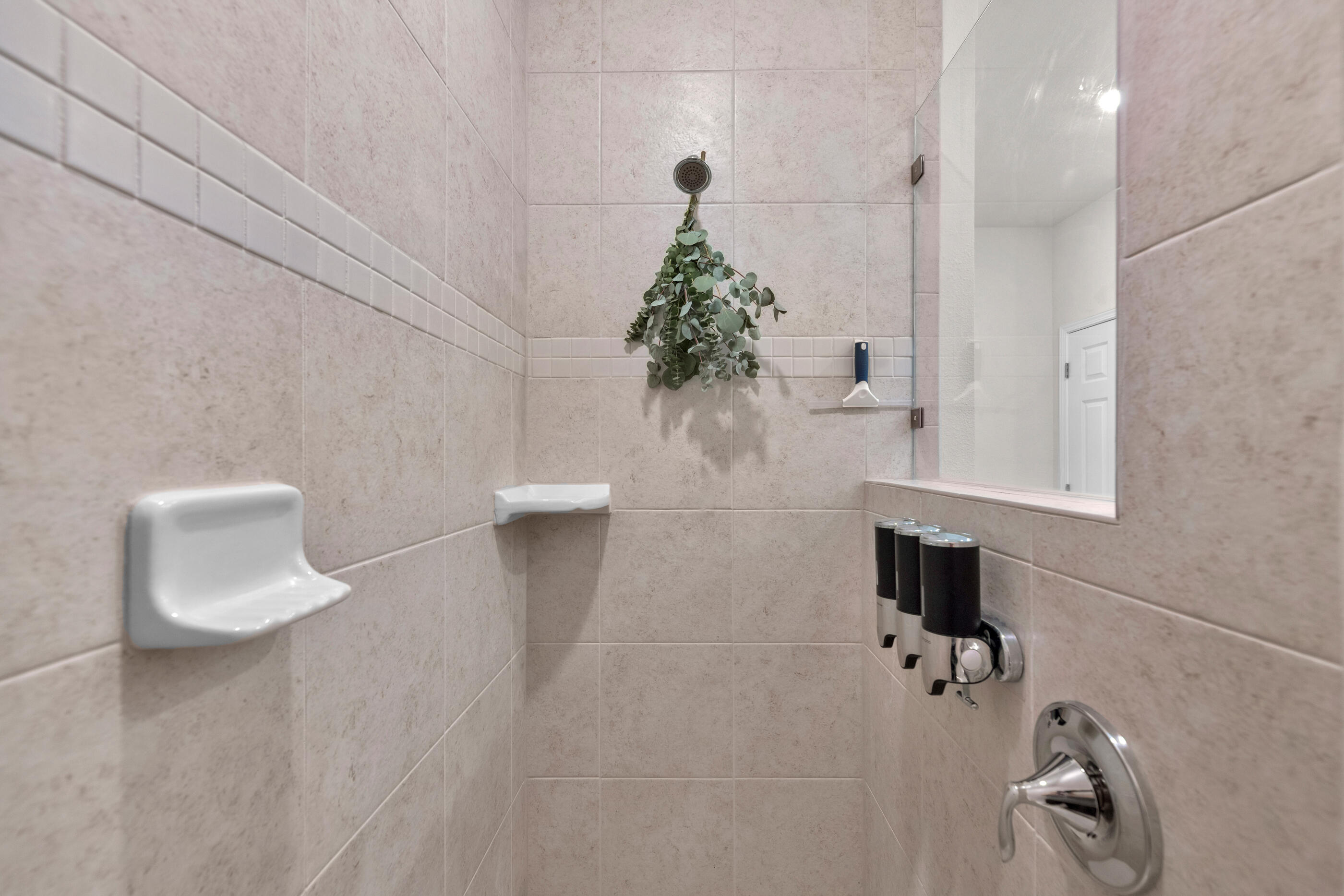 Airway Oaks - Residential Lease