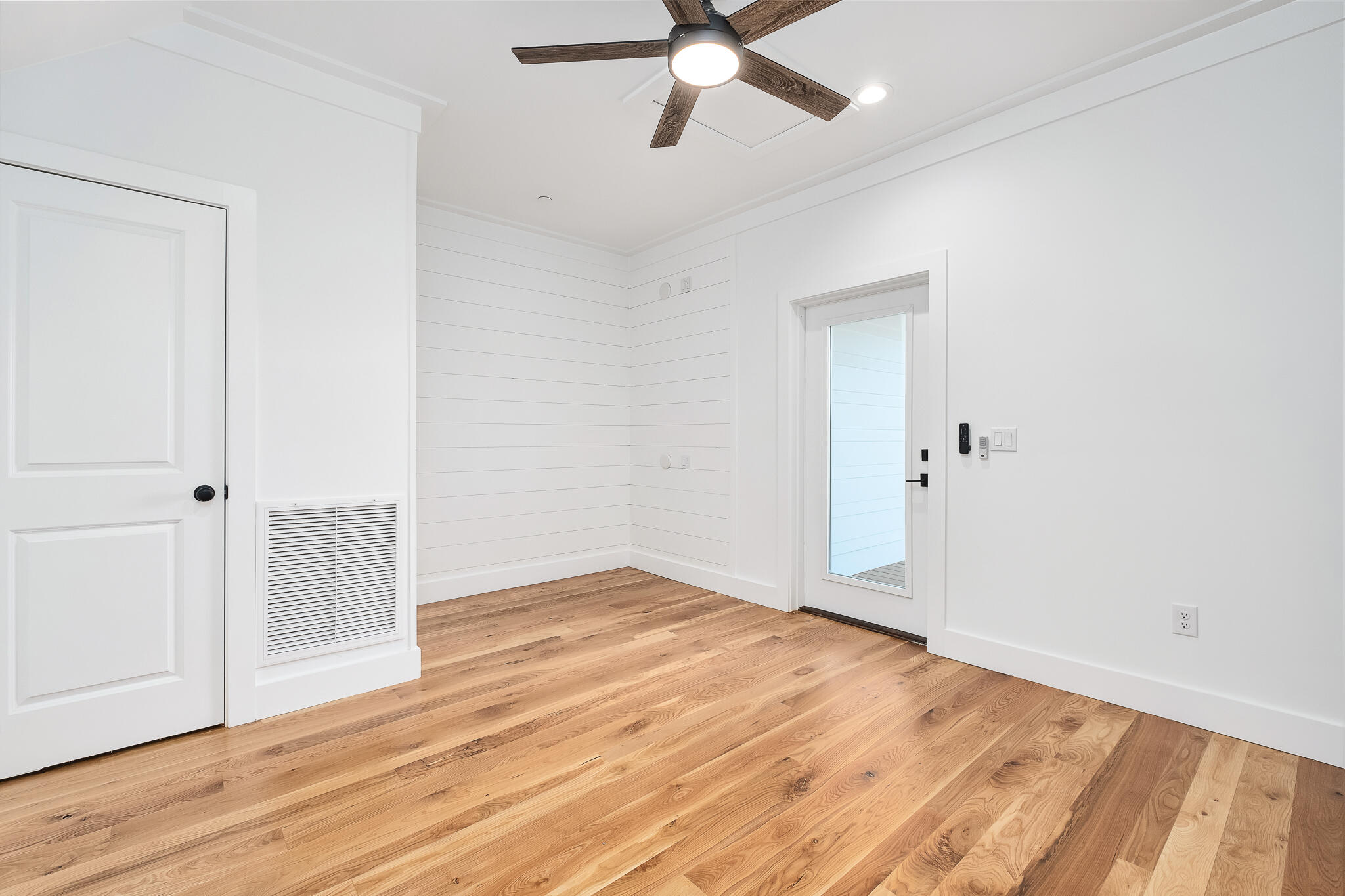 Blue Gulf Townhomes - Residential