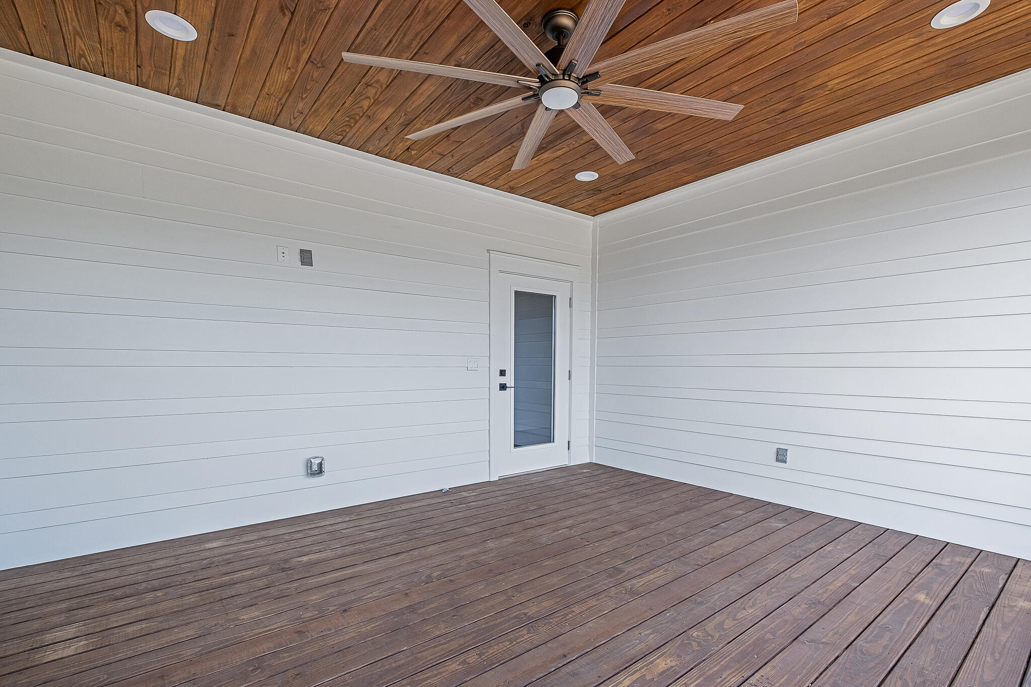 Blue Gulf Townhomes - Residential