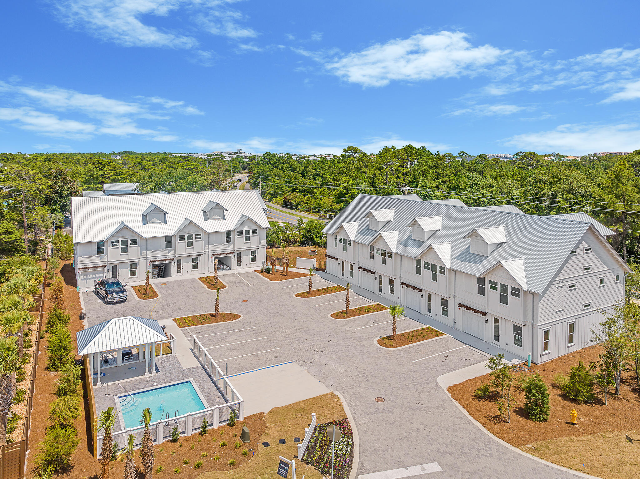Blue Gulf Townhomes - Residential