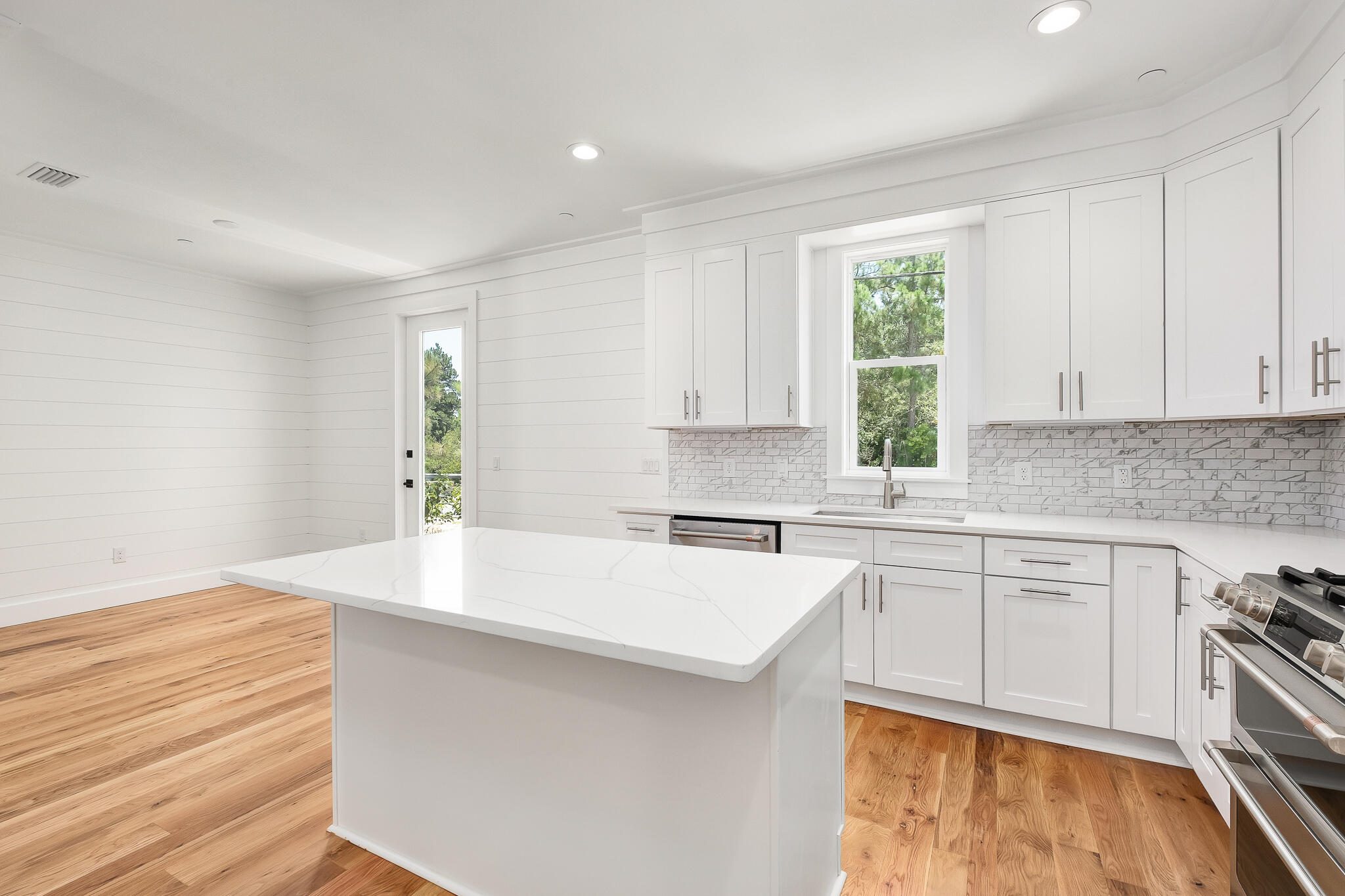 Blue Gulf Townhomes - Residential