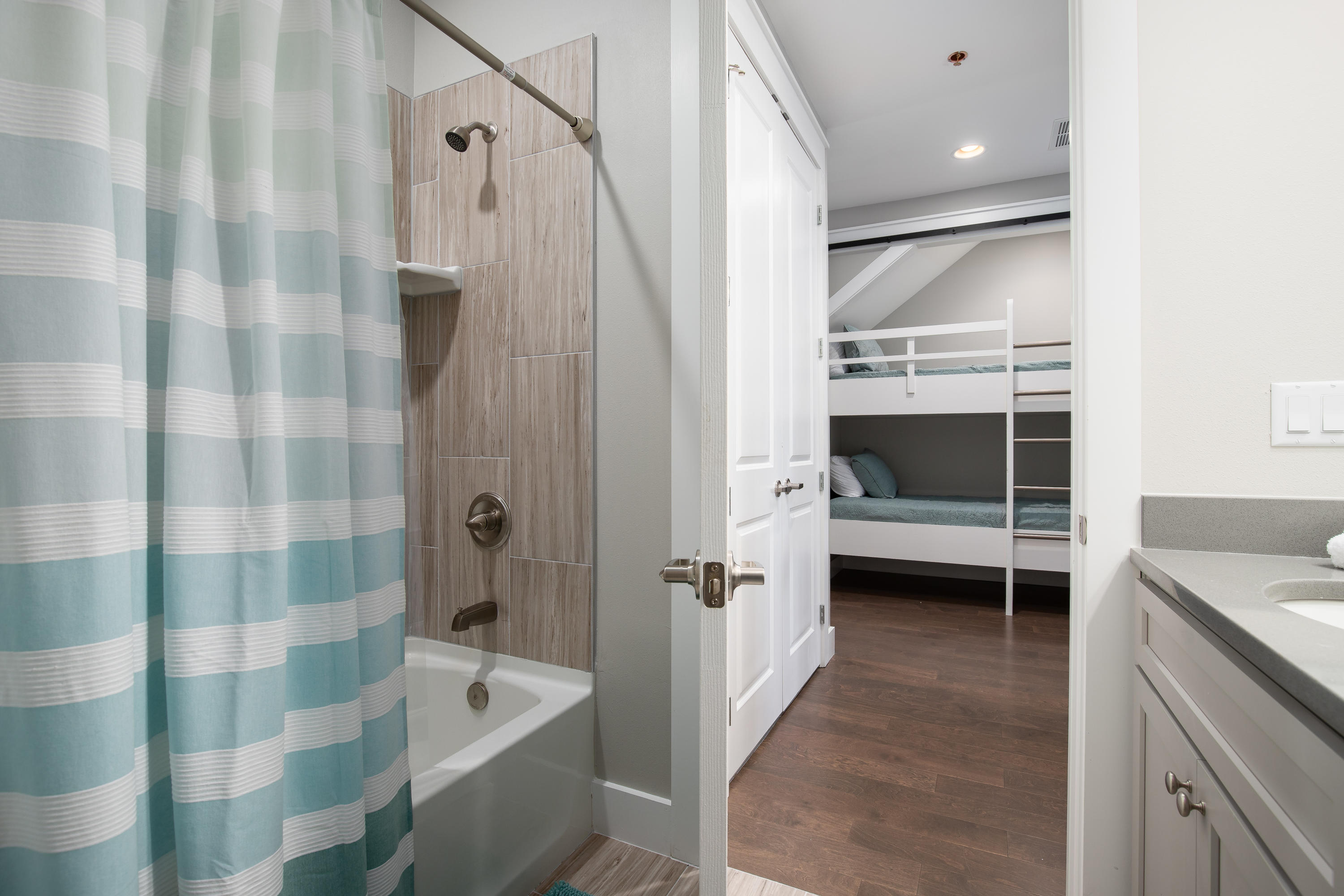 30a townhomes - Residential