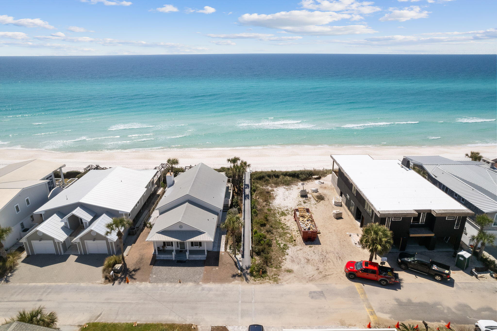 SAND CLIFFS - Residential