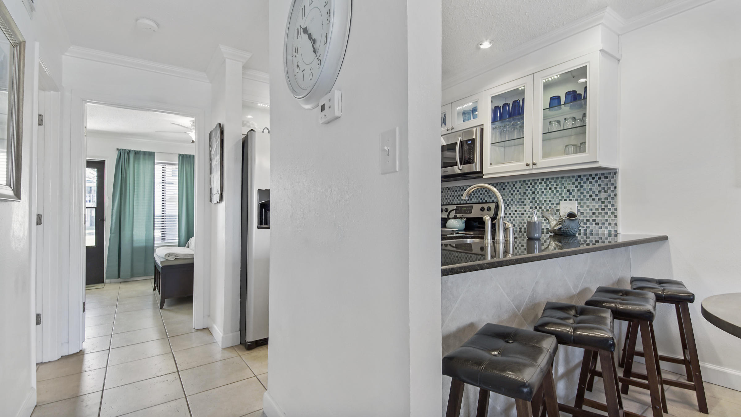 SANDPRINTS CONDO II - Residential