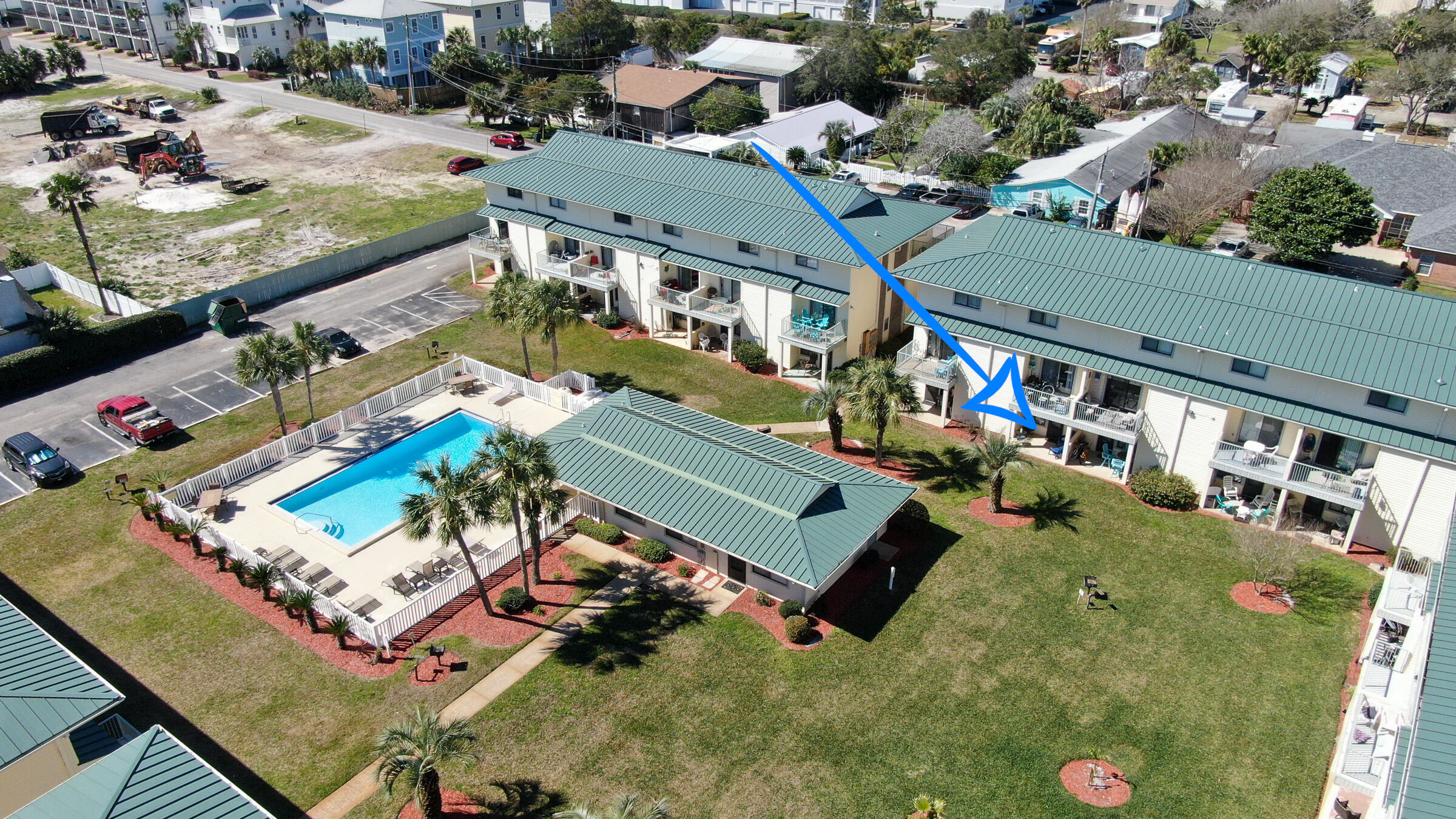 SANDPRINTS CONDO II - Residential