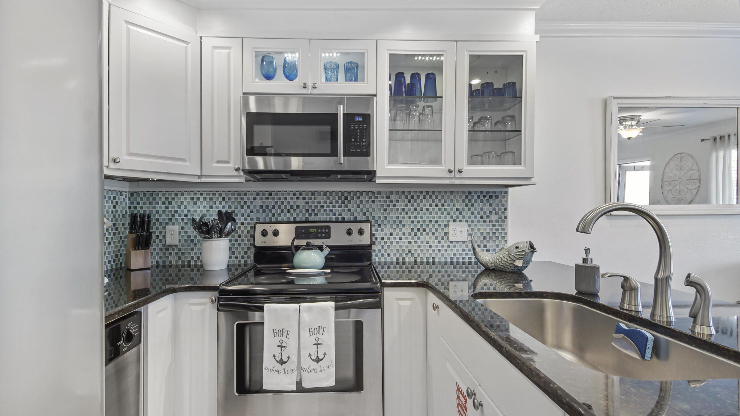 SANDPRINTS CONDO II - Residential