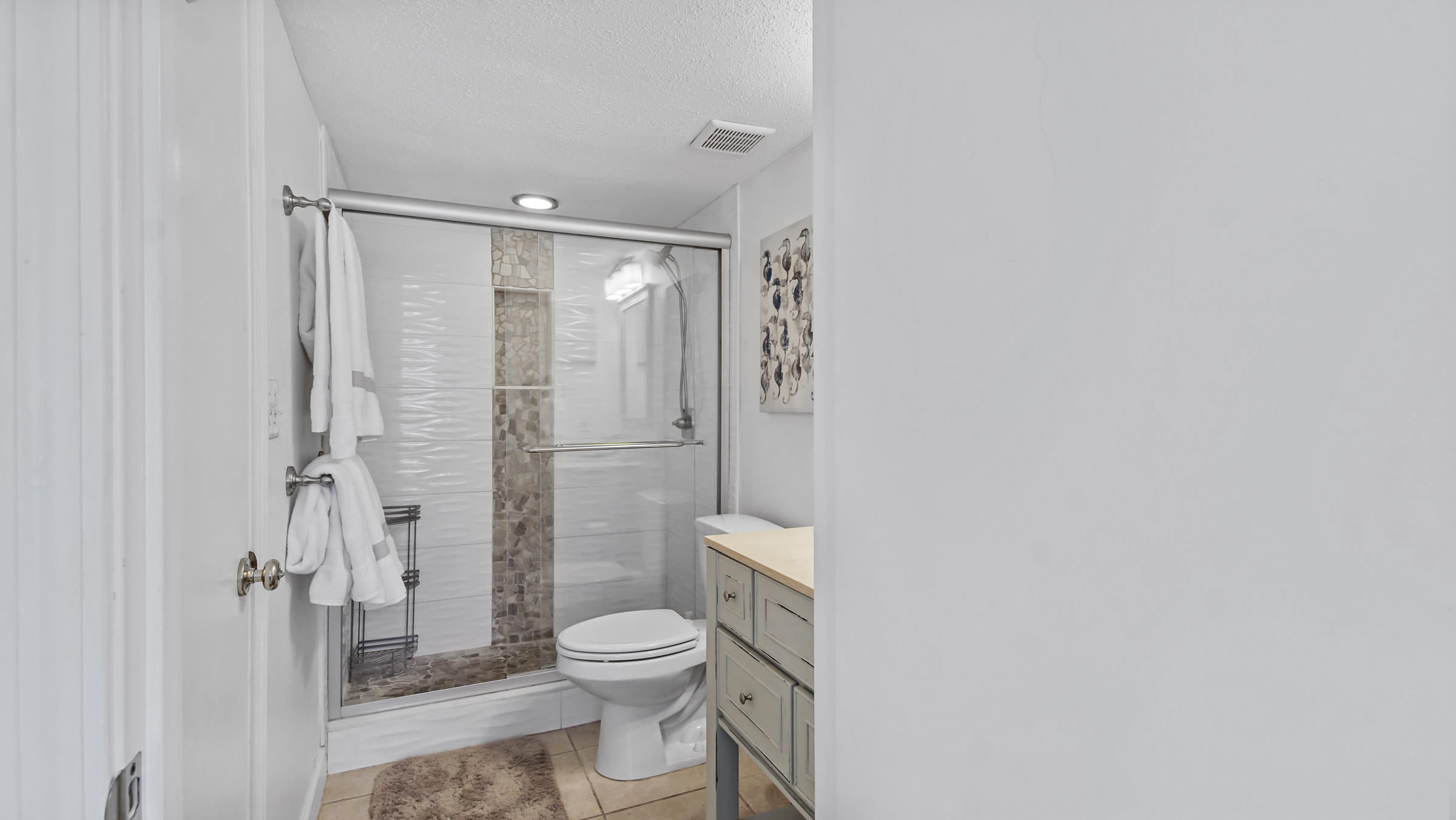 SANDPRINTS CONDO II - Residential