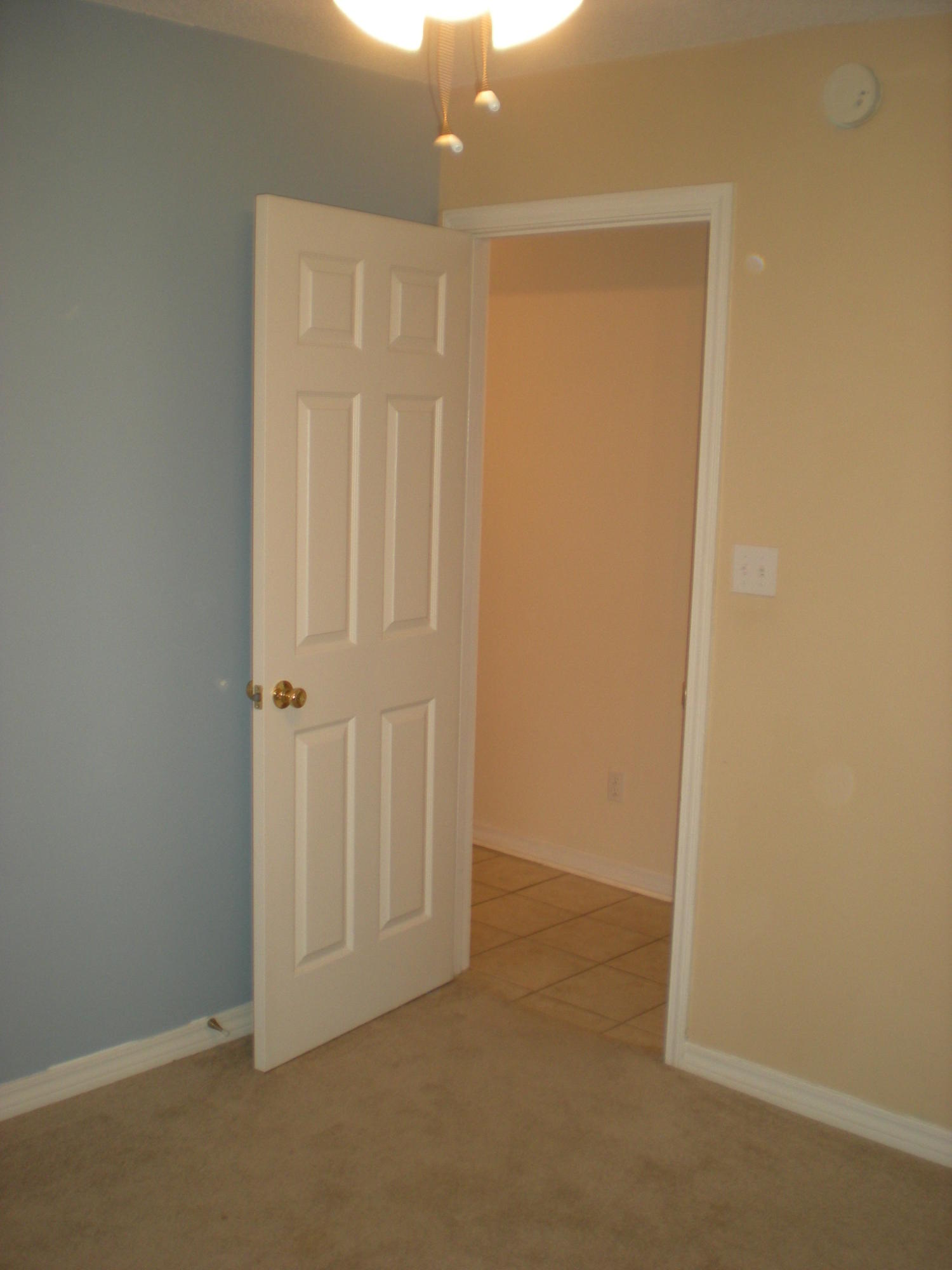 VILLA DANIELLE 1ST ADDN - Residential