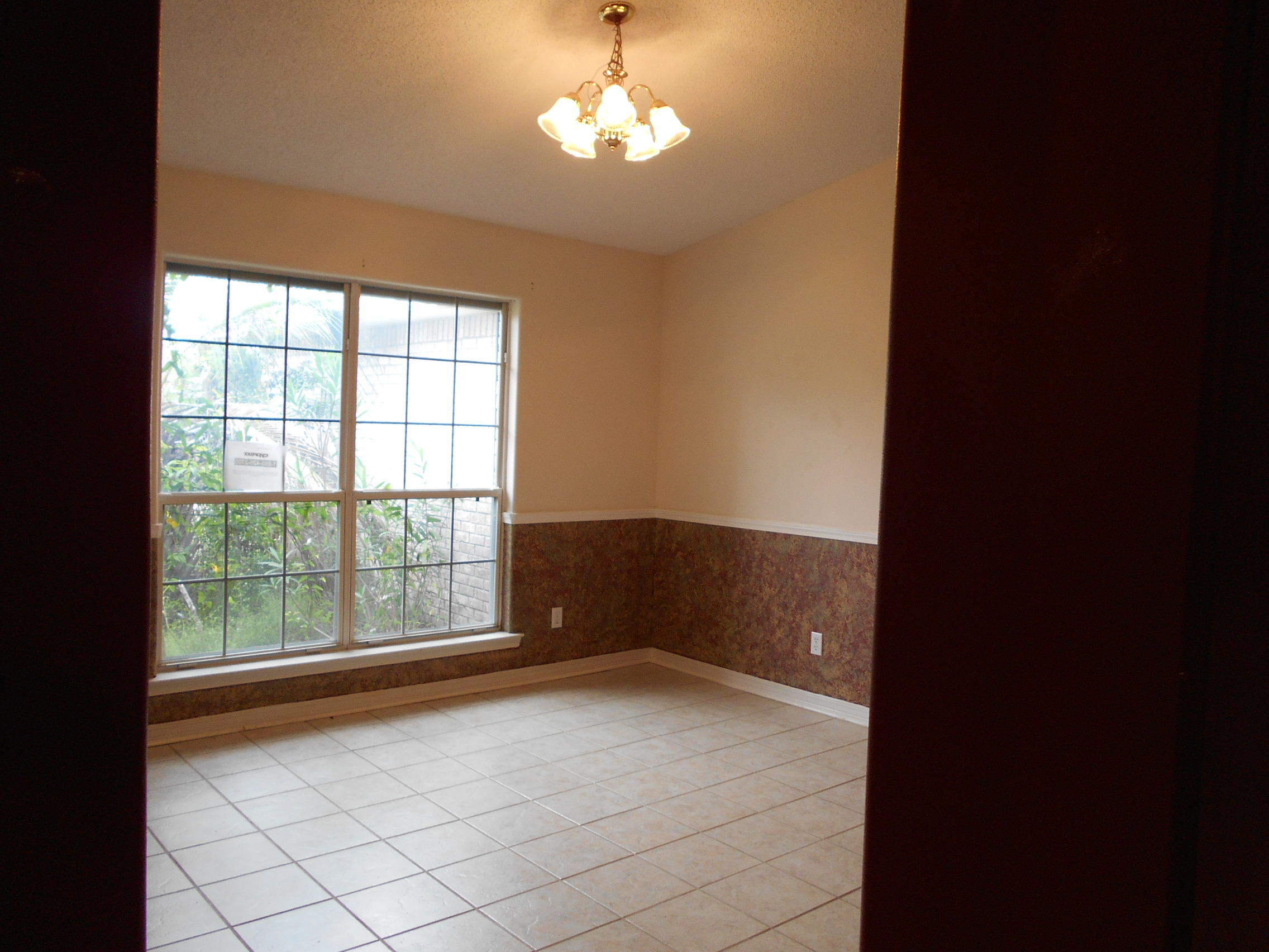 VILLA DANIELLE 1ST ADDN - Residential