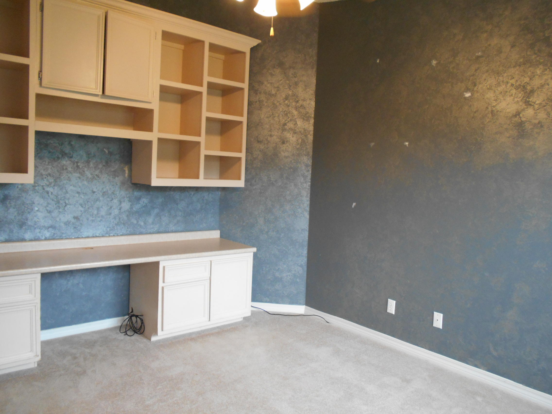 VILLA DANIELLE 1ST ADDN - Residential