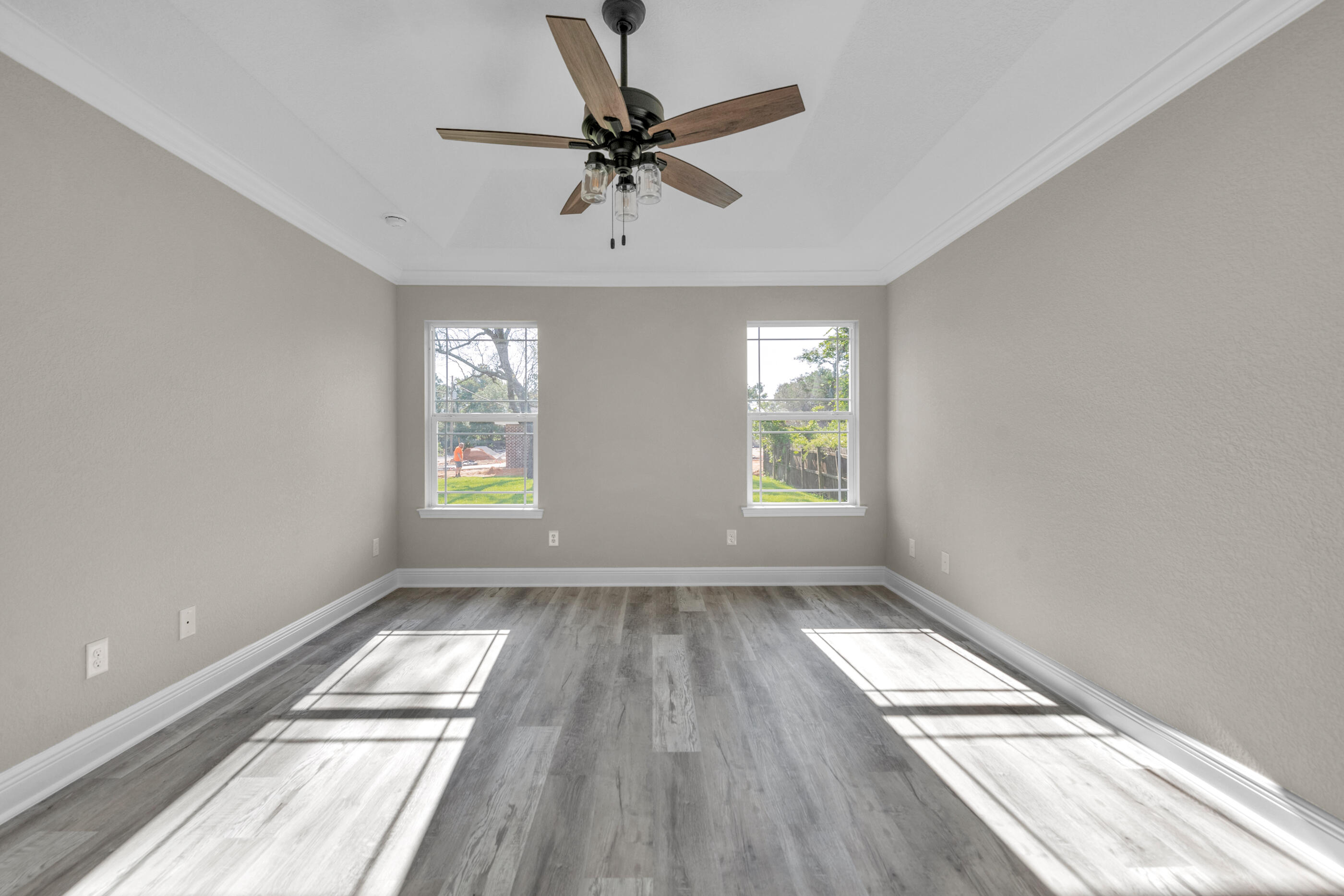 THE PINES - Residential