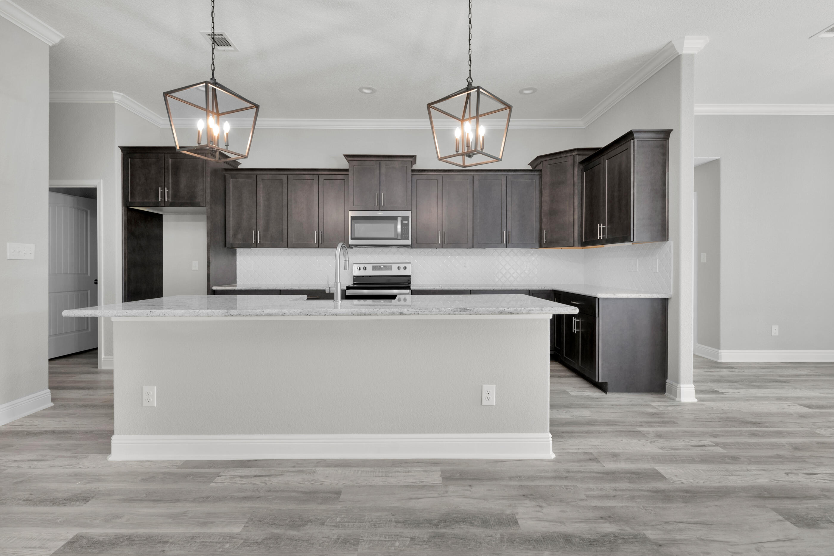 THE PINES - Residential