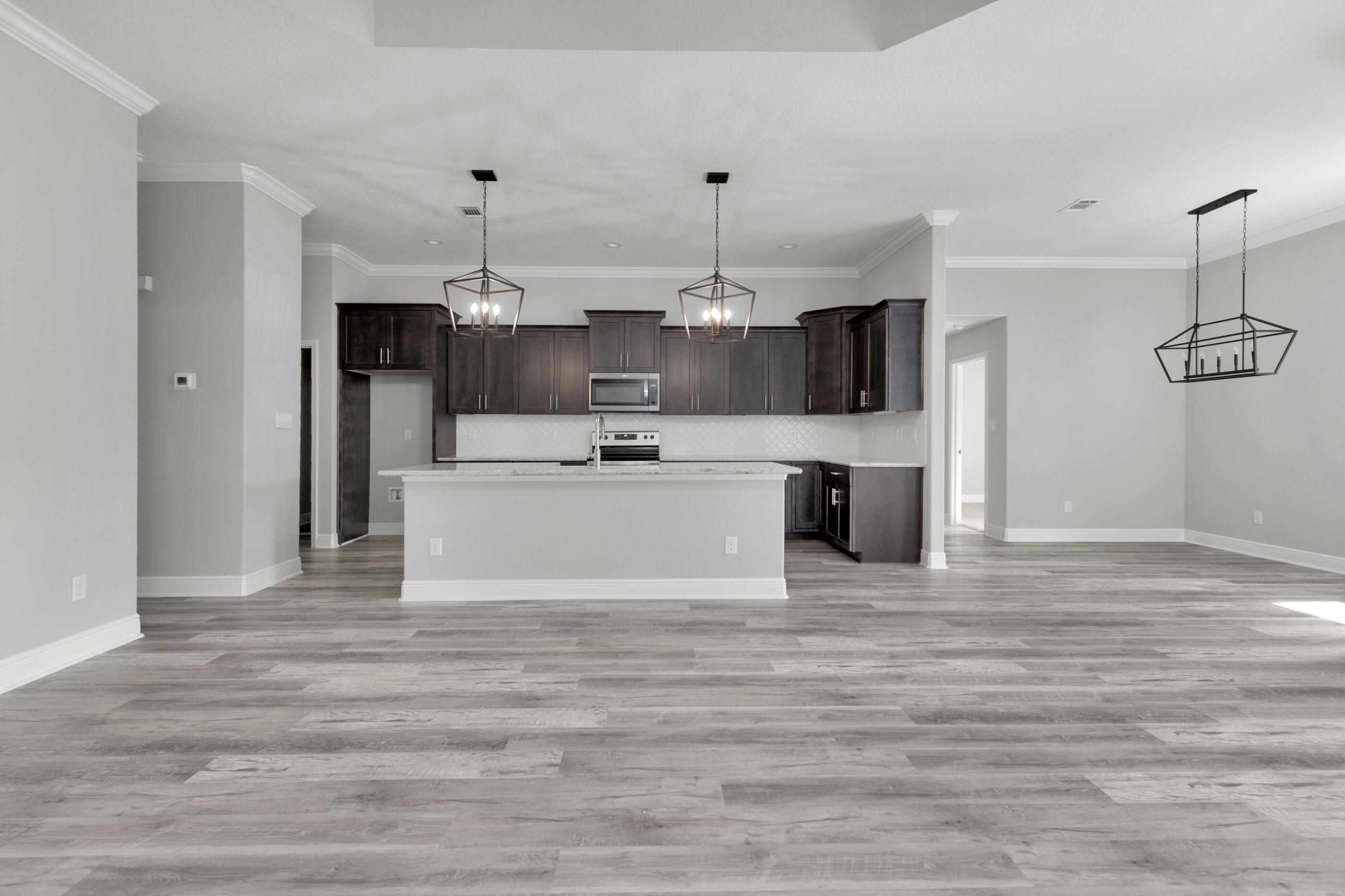 THE PINES - Residential