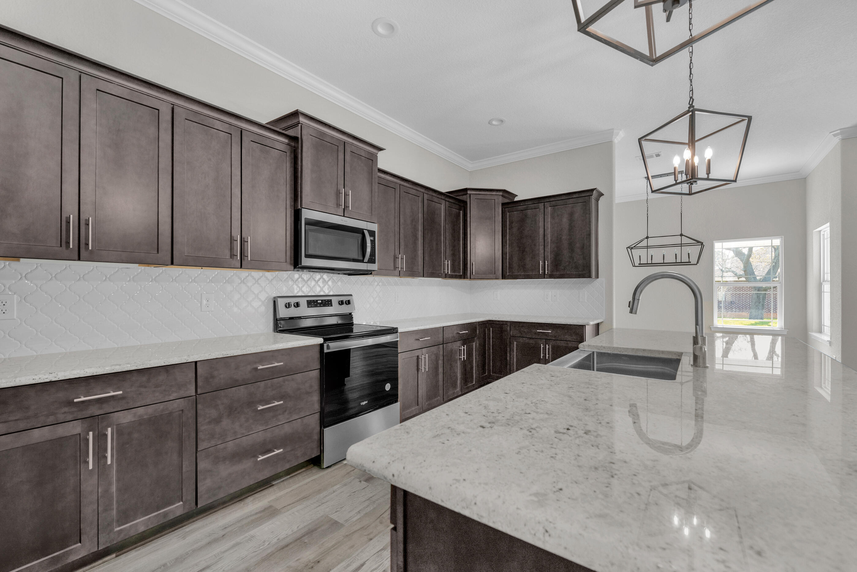 THE PINES - Residential