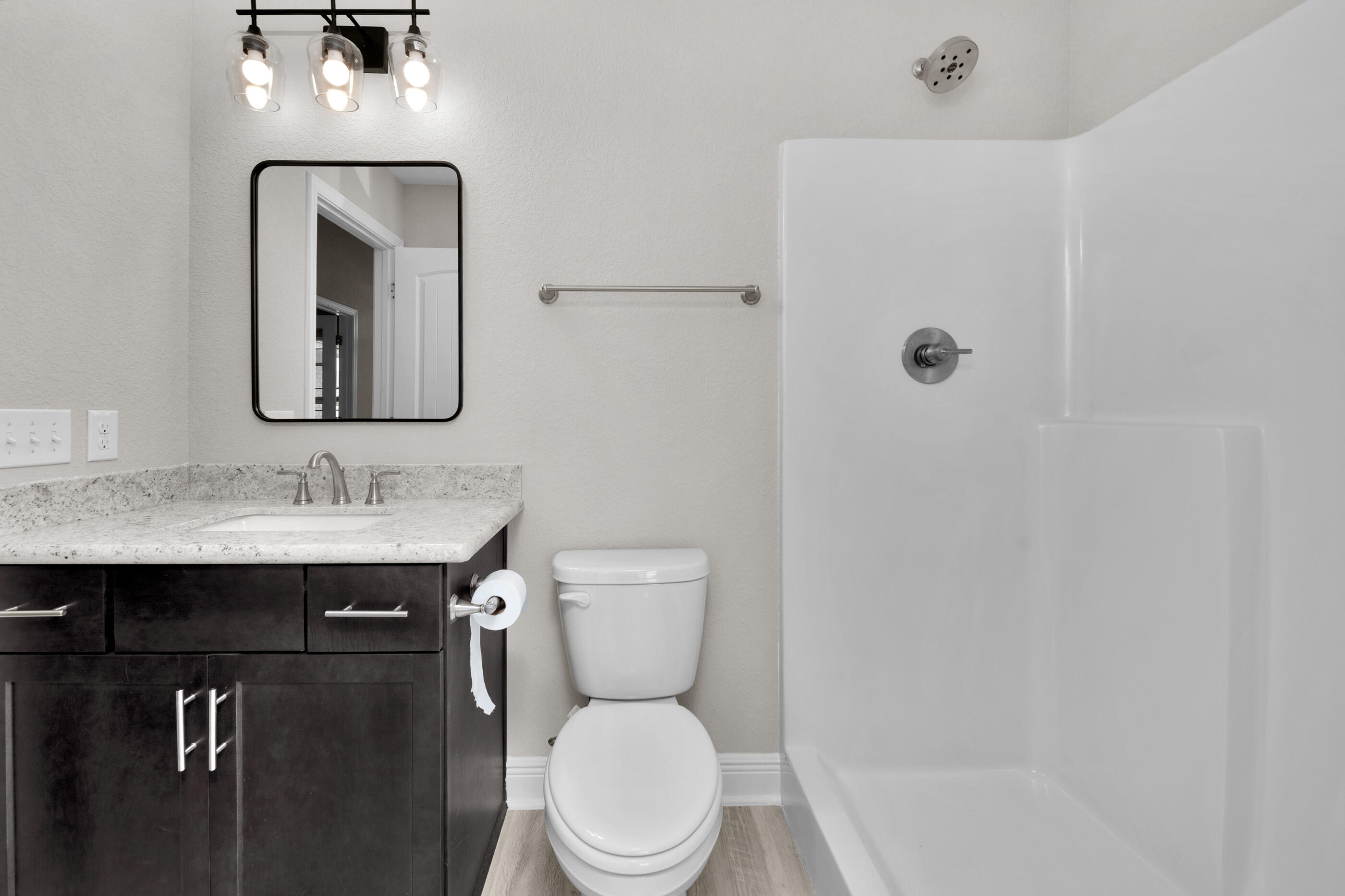 THE PINES - Residential