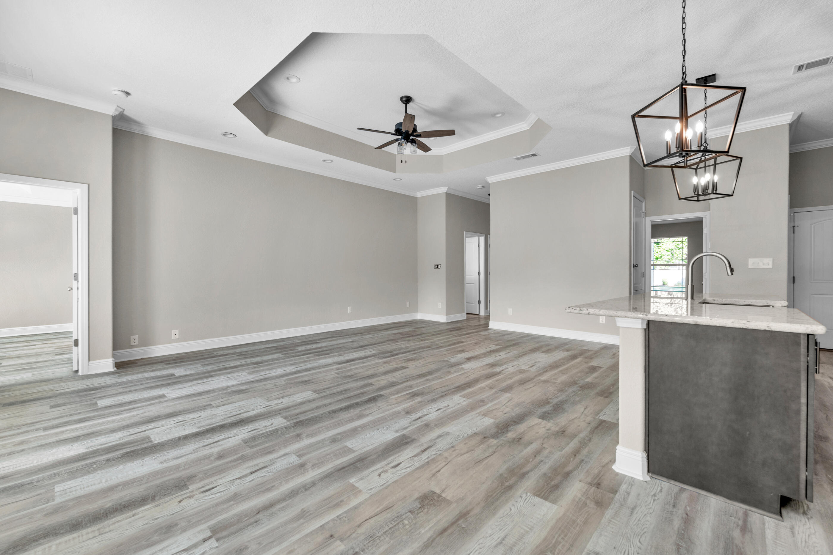 THE PINES - Residential