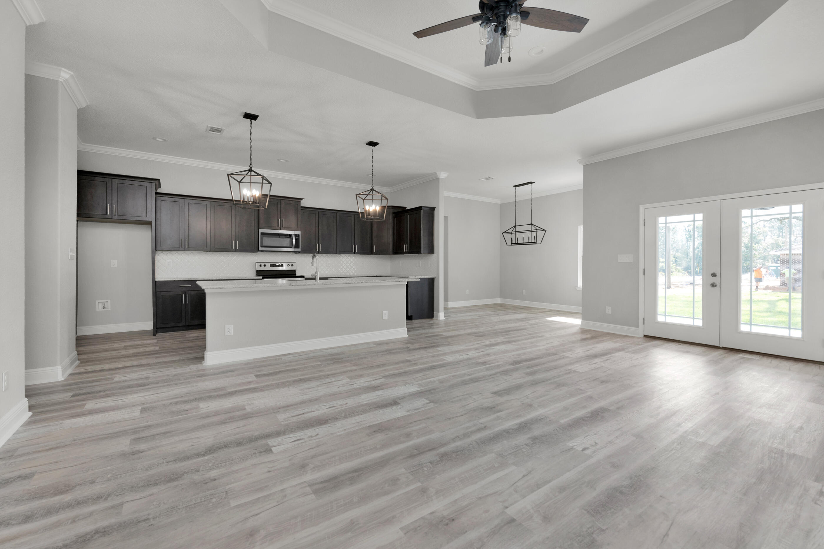 THE PINES - Residential