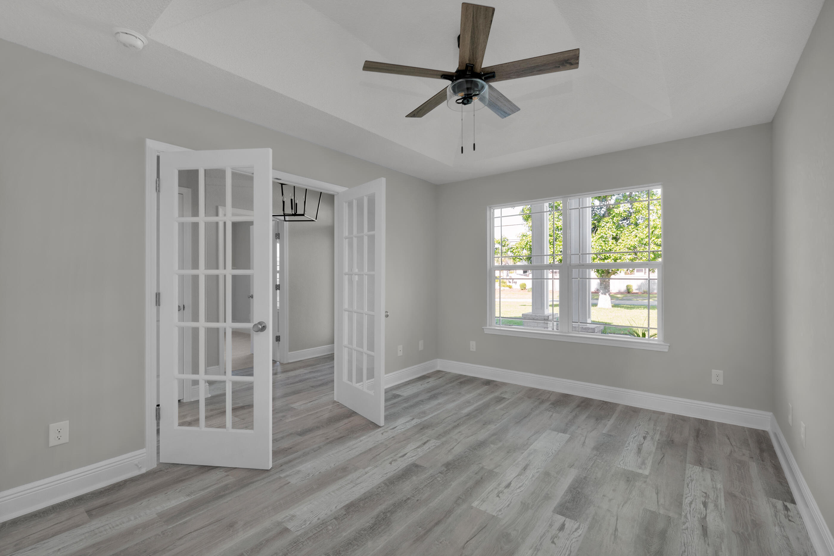 THE PINES - Residential