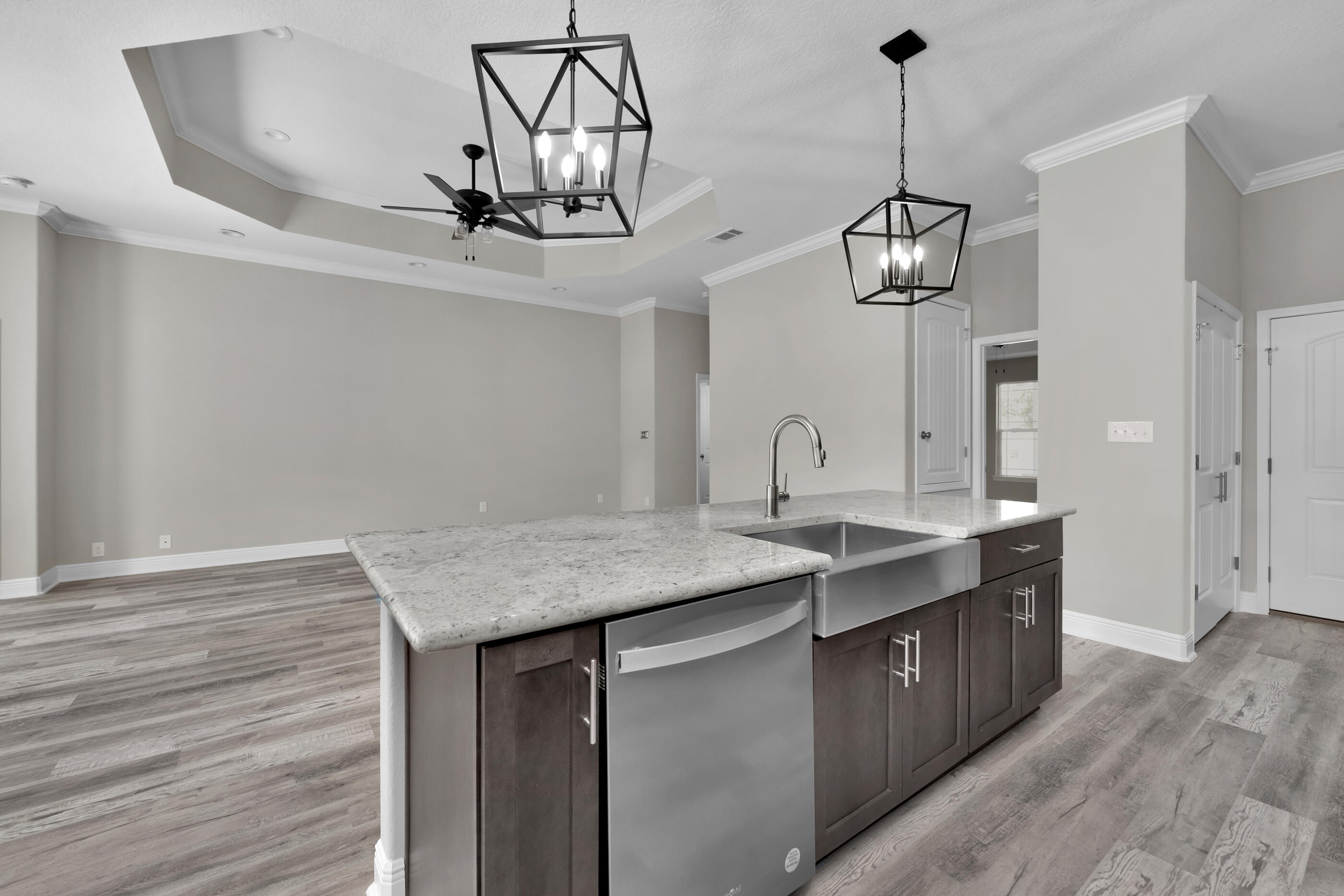 THE PINES - Residential