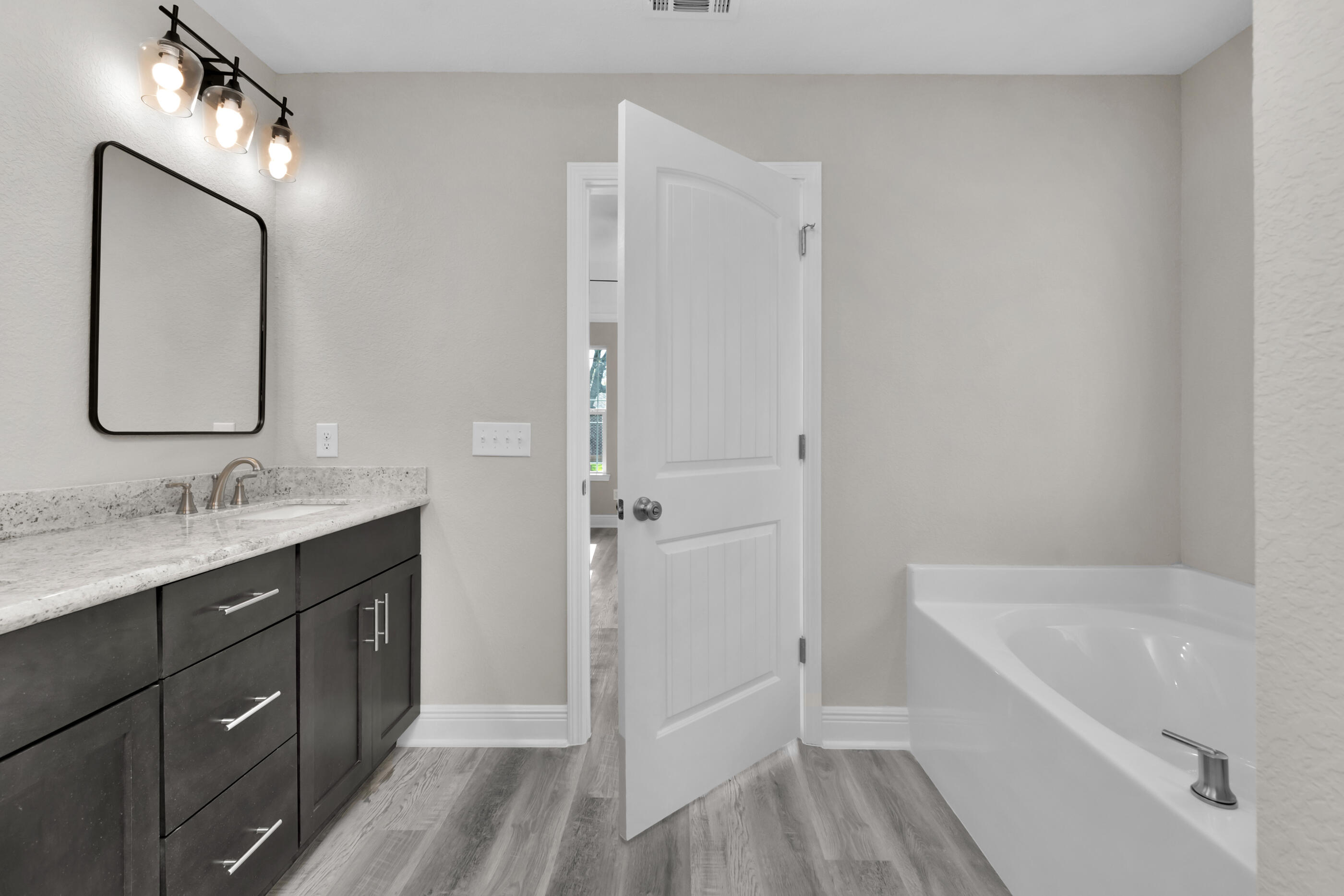 THE PINES - Residential