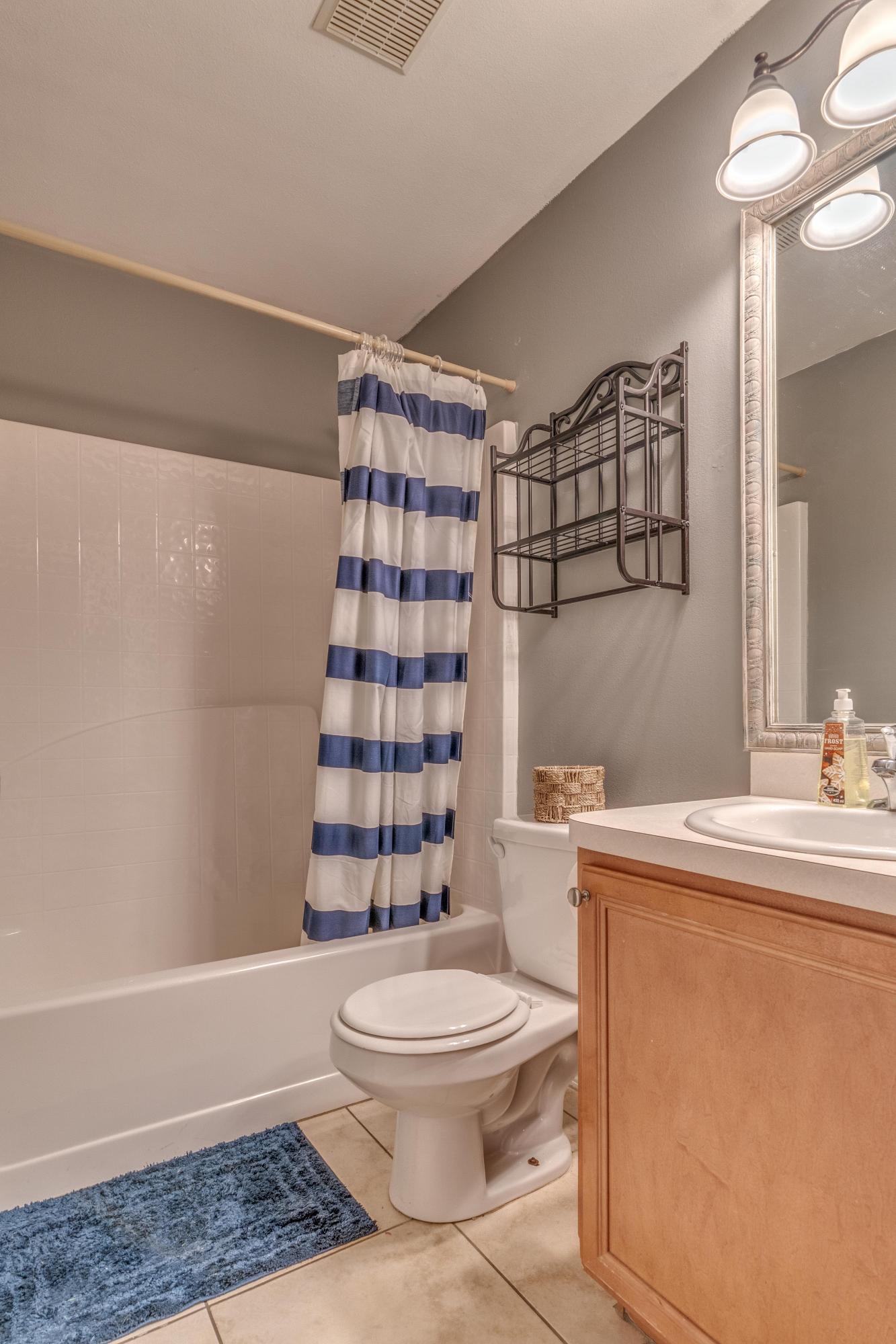 RIDGE CREST PH I - Residential