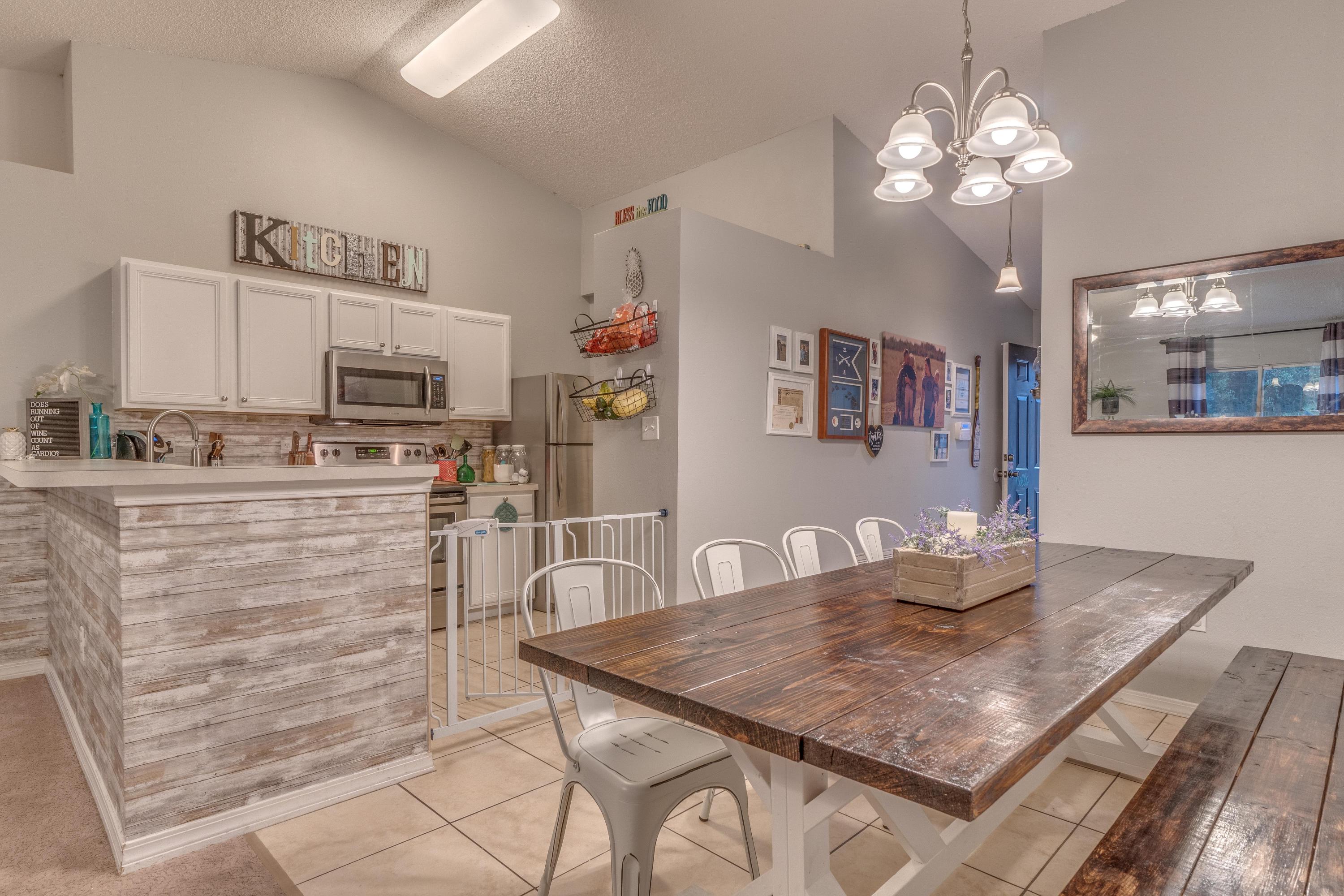 RIDGE CREST PH I - Residential