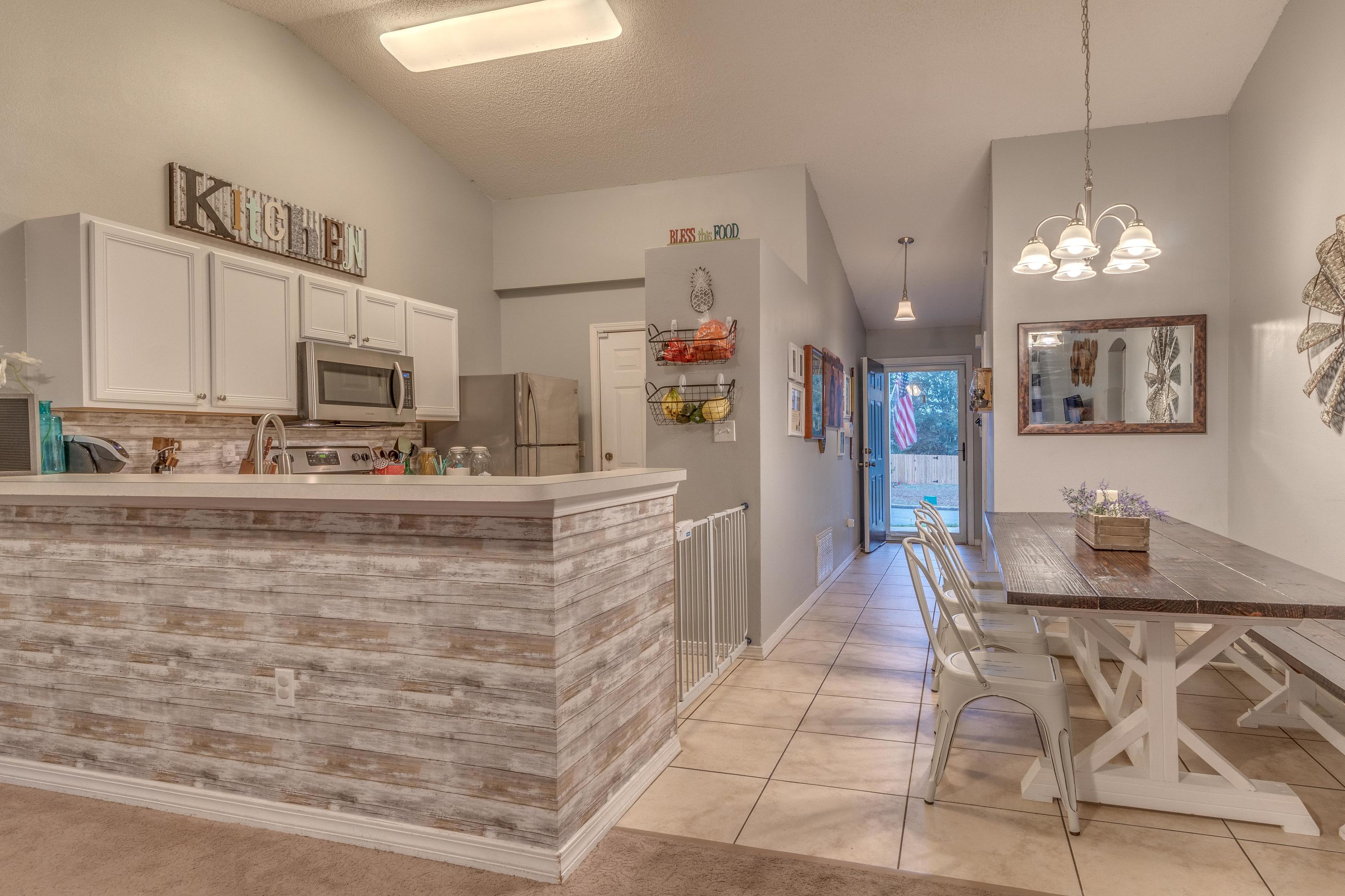 RIDGE CREST PH I - Residential