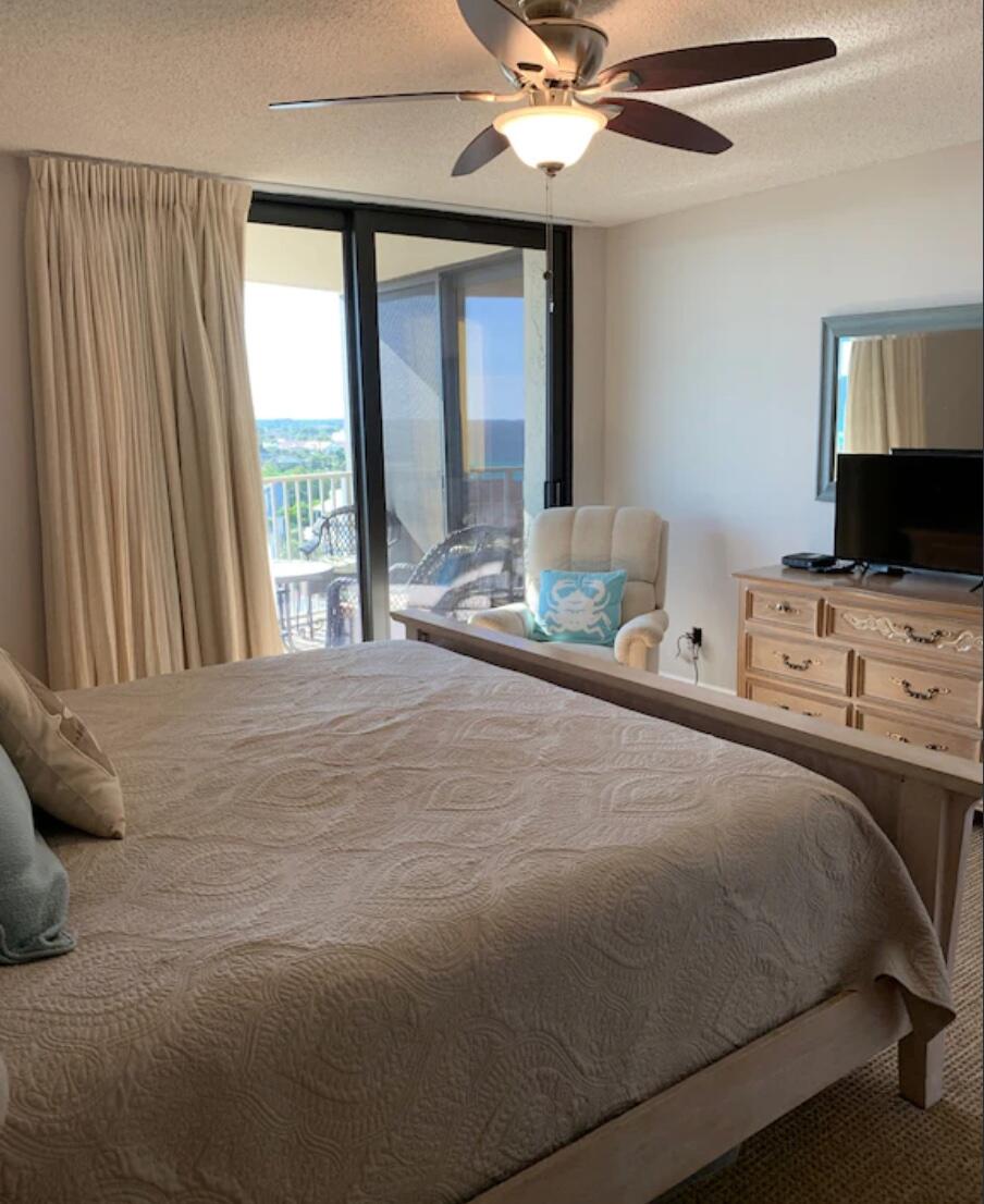 MAINSAIL CONDO PH 4 - Residential