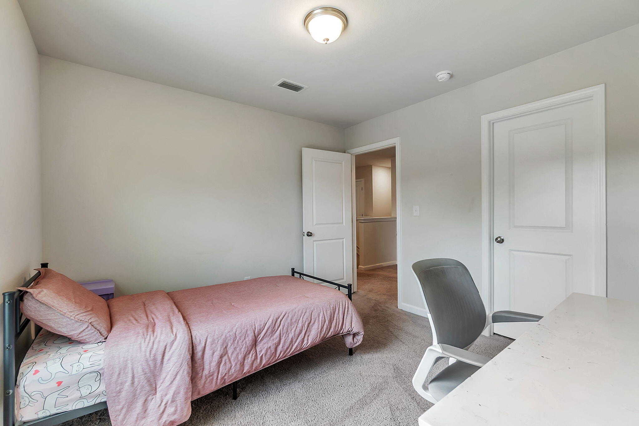 SAWMILL COURT - Residential