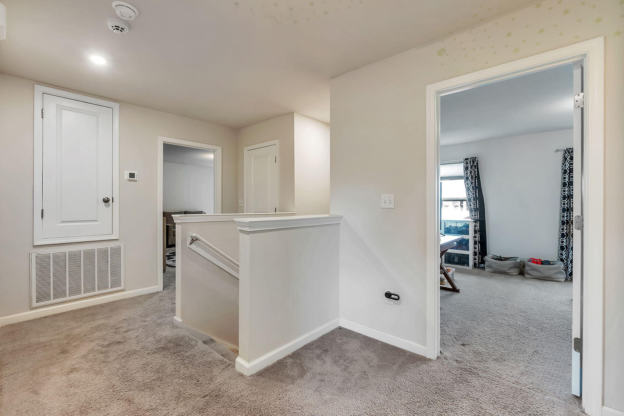 SAWMILL COURT - Residential