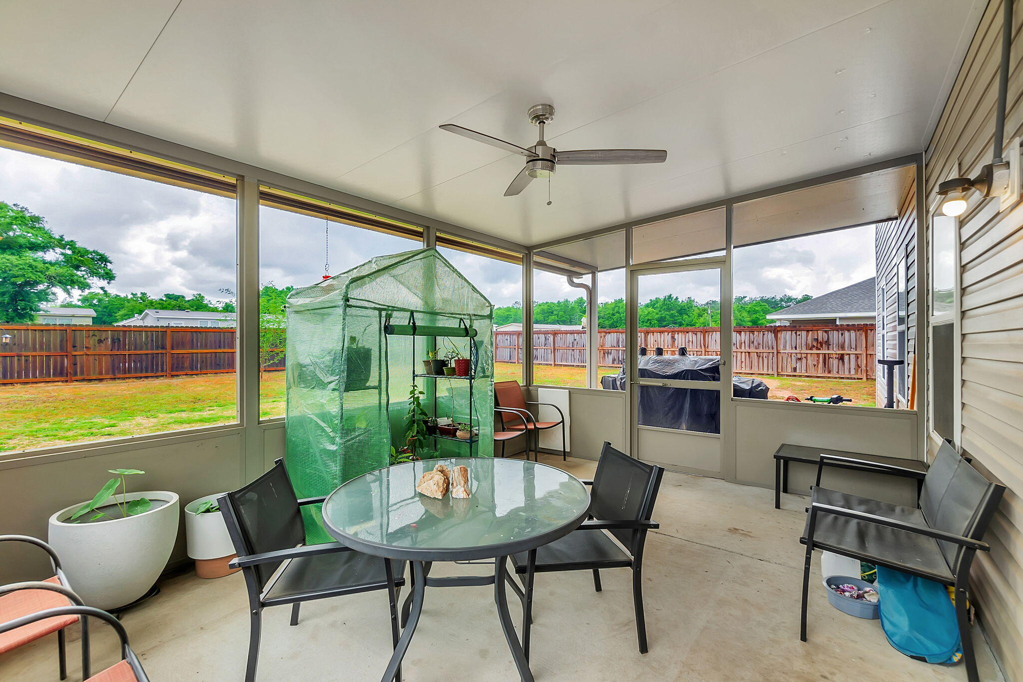 SAWMILL COURT - Residential