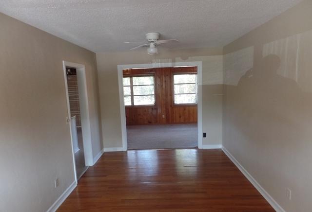 VILLA RUSS PARK - Residential