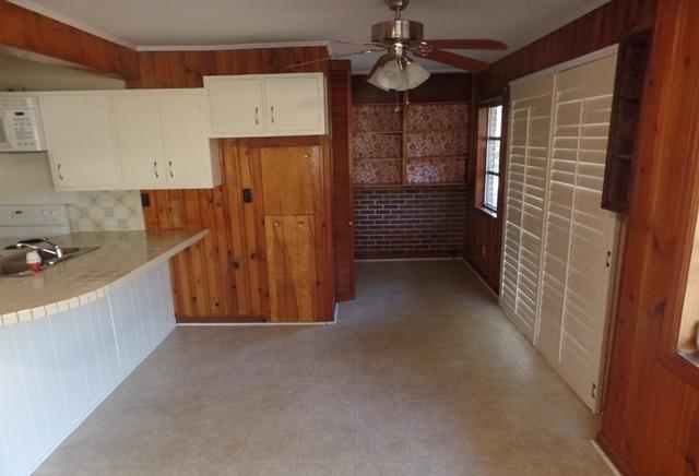 VILLA RUSS PARK - Residential