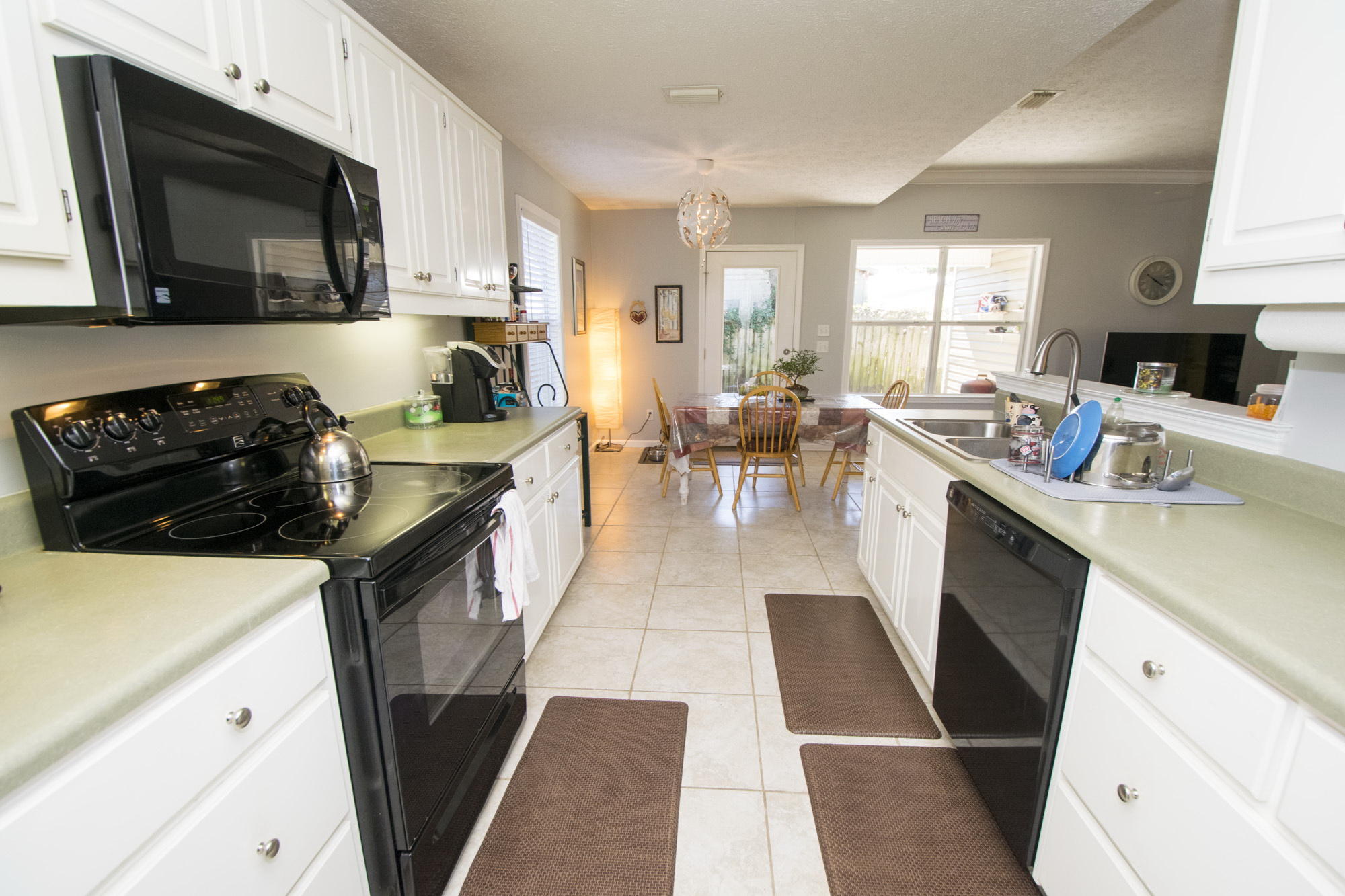 Riveria Beach - Residential Lease