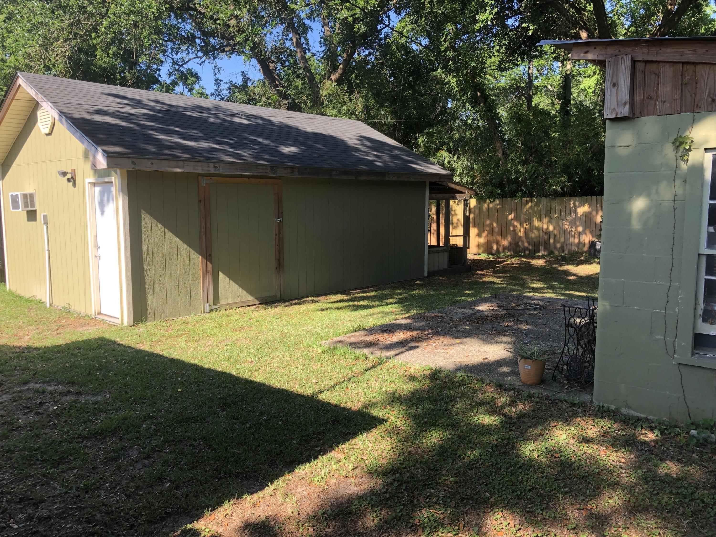 NAVY POINT - Residential