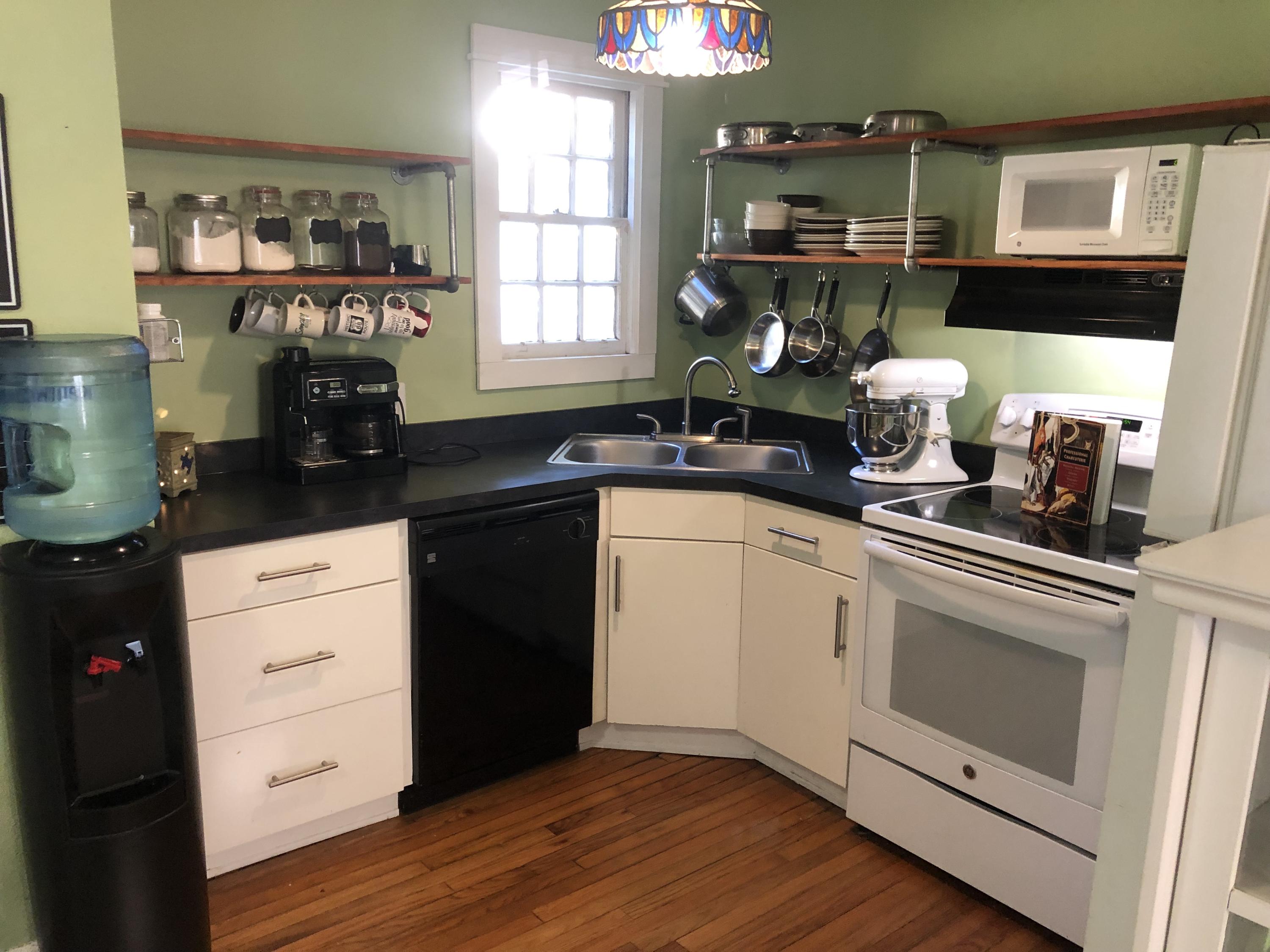 NAVY POINT - Residential