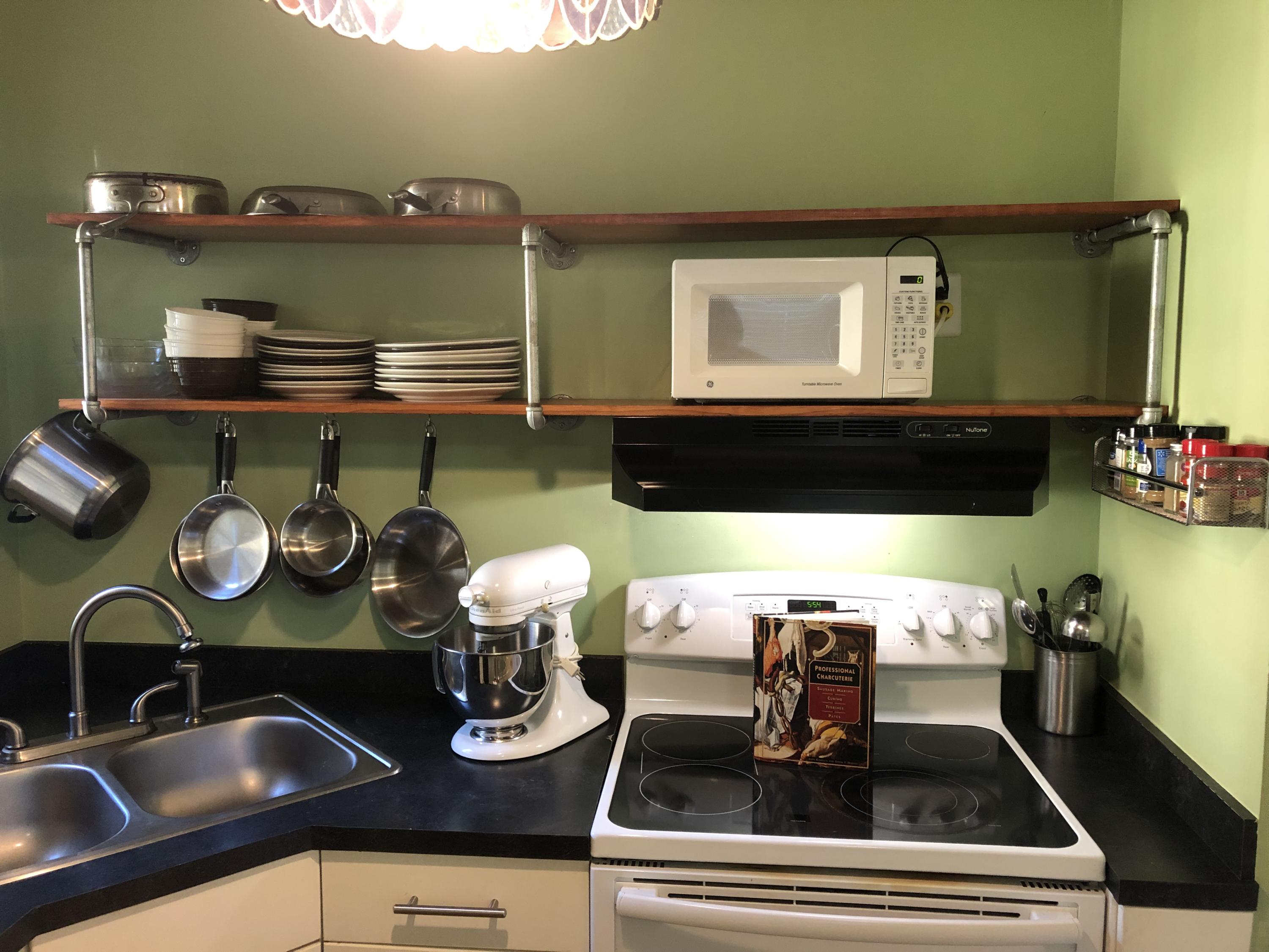 NAVY POINT - Residential