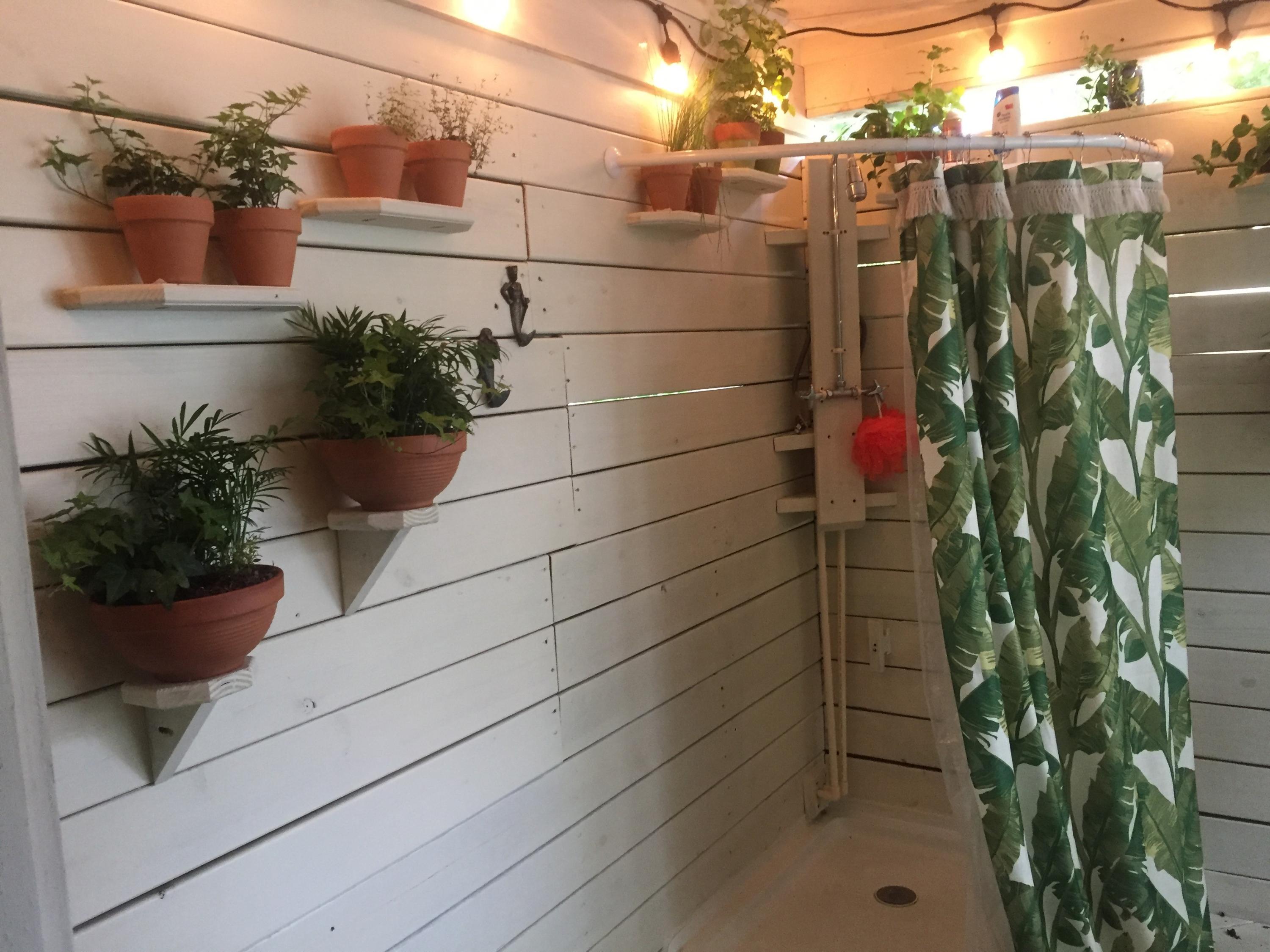 NAVY POINT - Residential