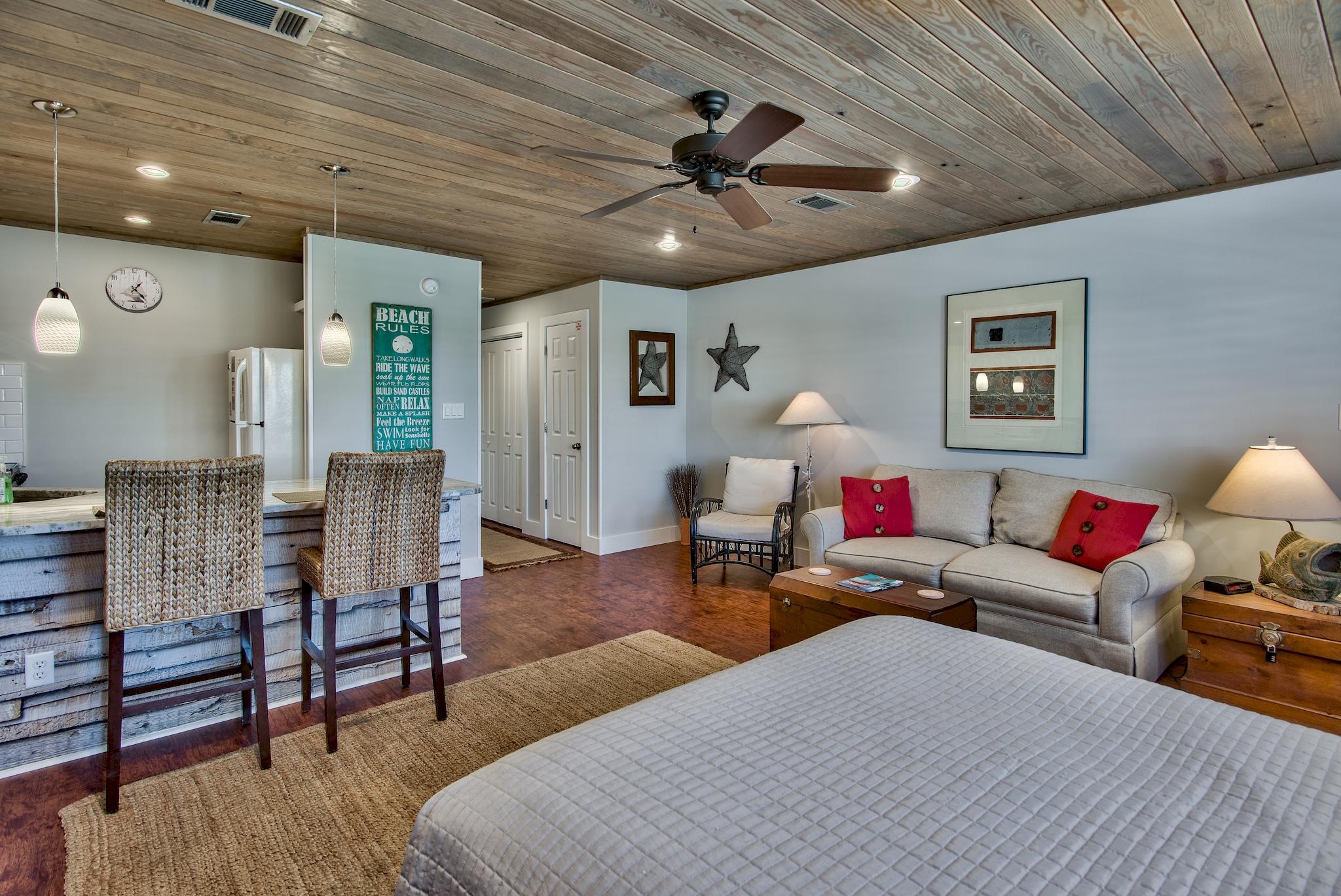 HIDDEN BEACH VILLAS CONDO - Residential