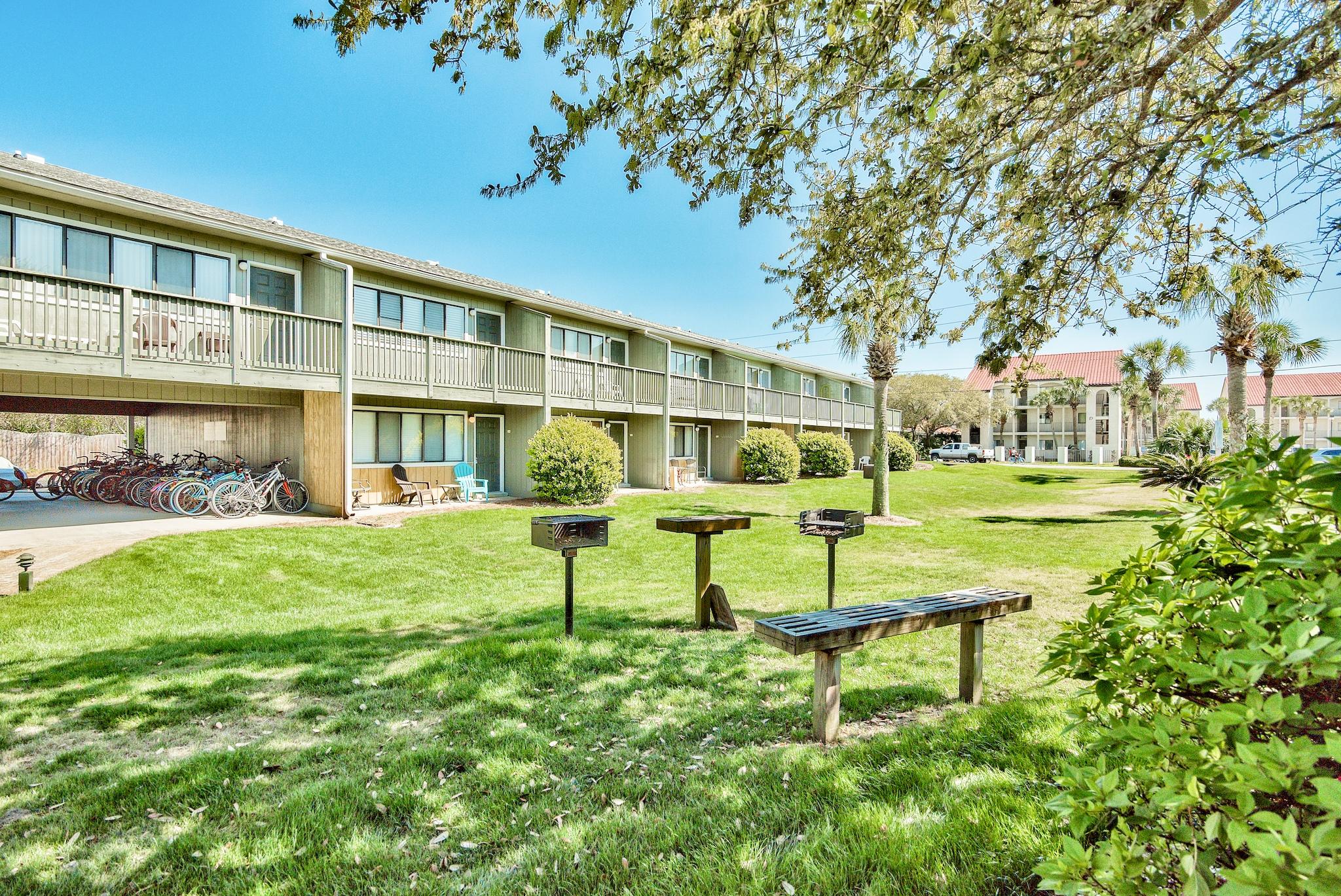 HIDDEN BEACH VILLAS CONDO - Residential