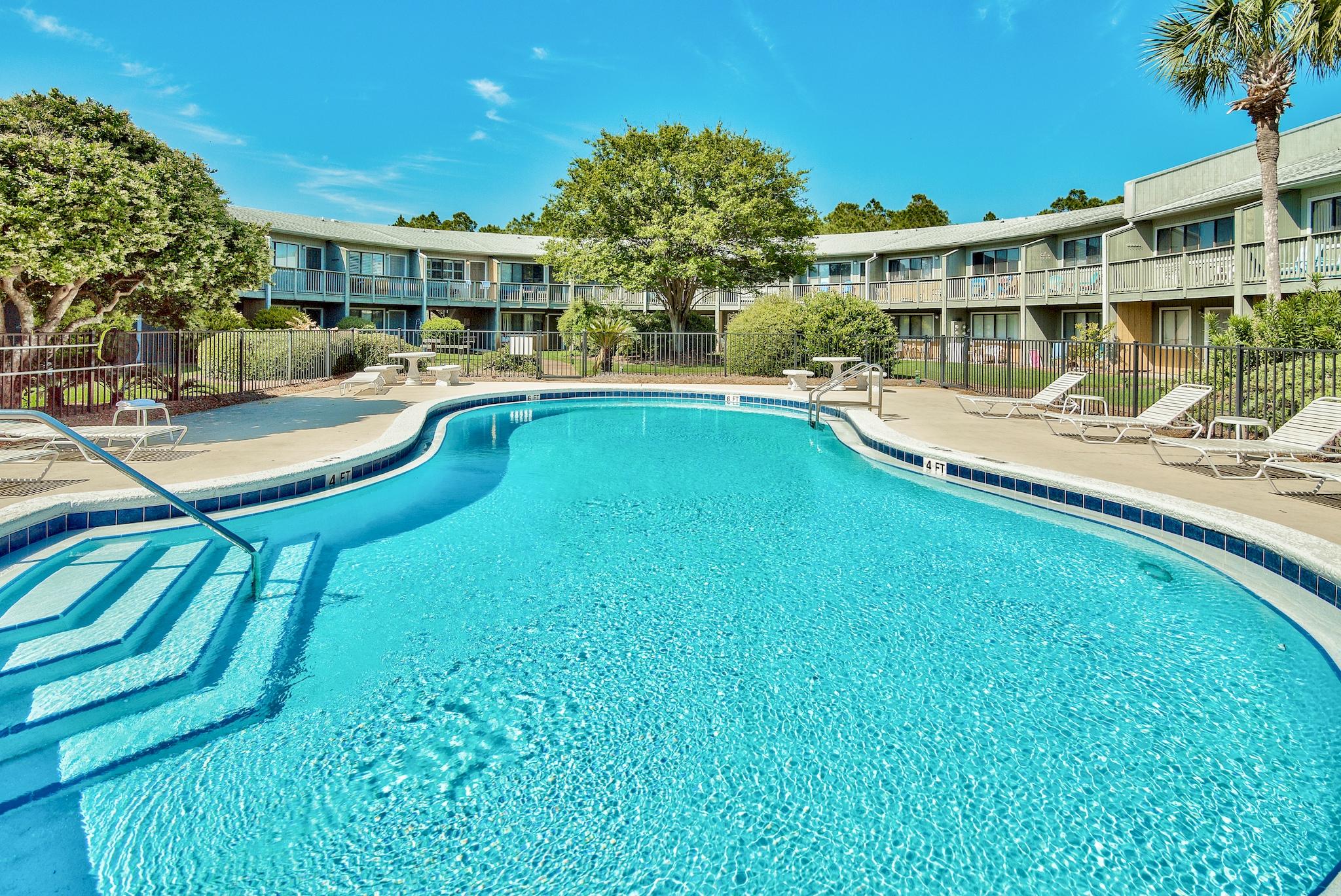 HIDDEN BEACH VILLAS CONDO - Residential