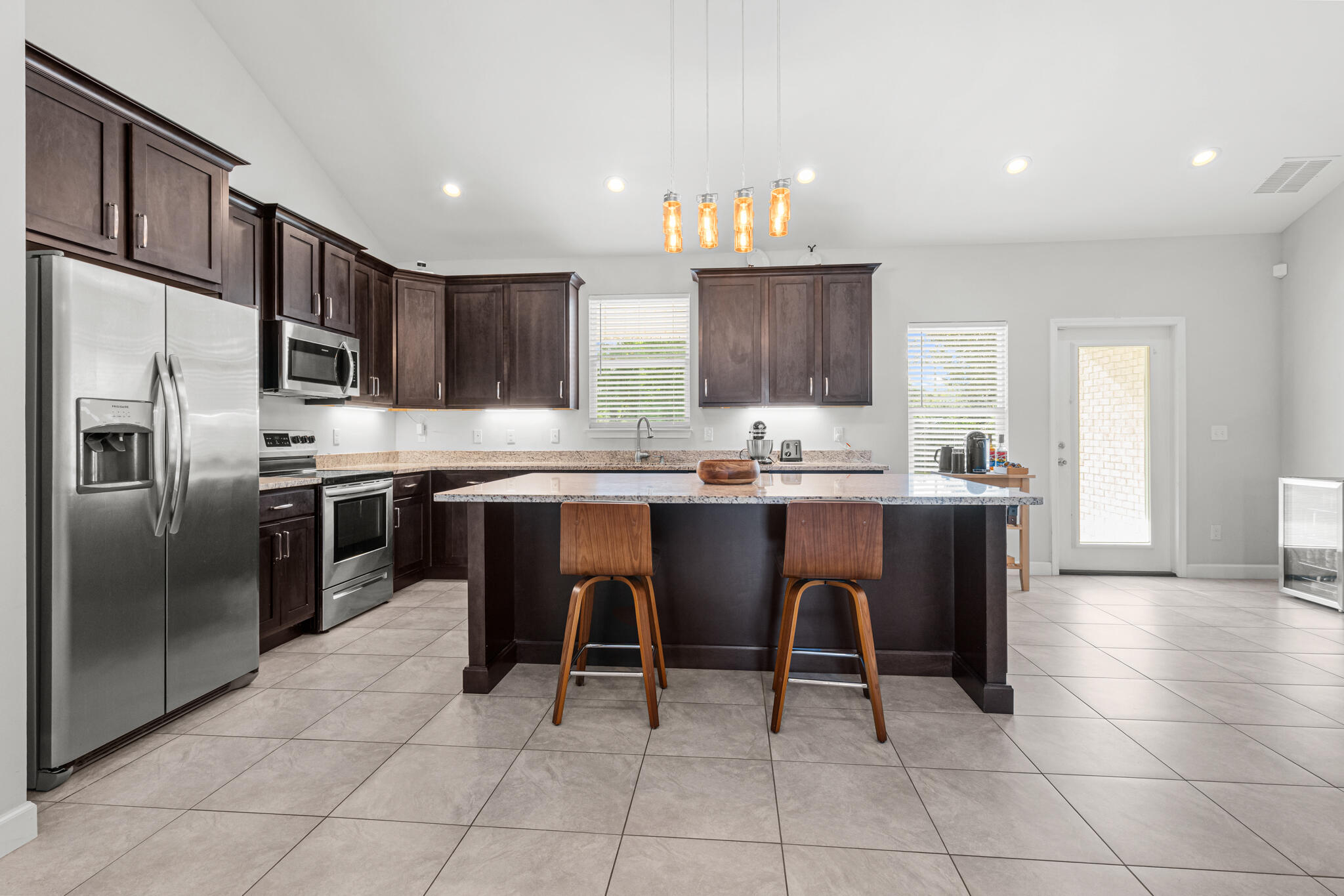 WYNNEHAVEN BEACH ESTATES - Residential