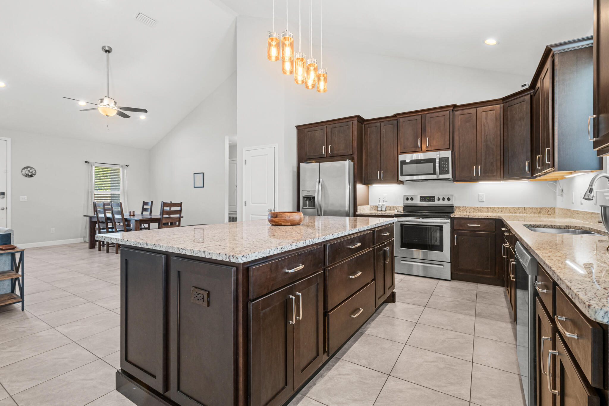 WYNNEHAVEN BEACH ESTATES - Residential