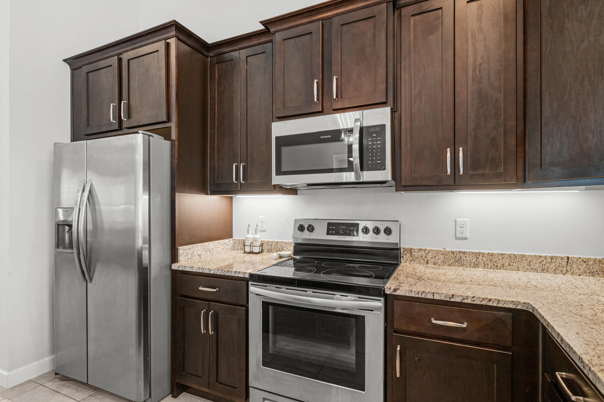 WYNNEHAVEN BEACH ESTATES - Residential