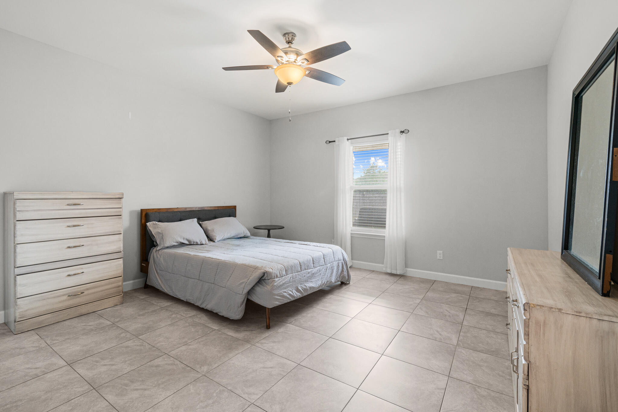 WYNNEHAVEN BEACH ESTATES - Residential