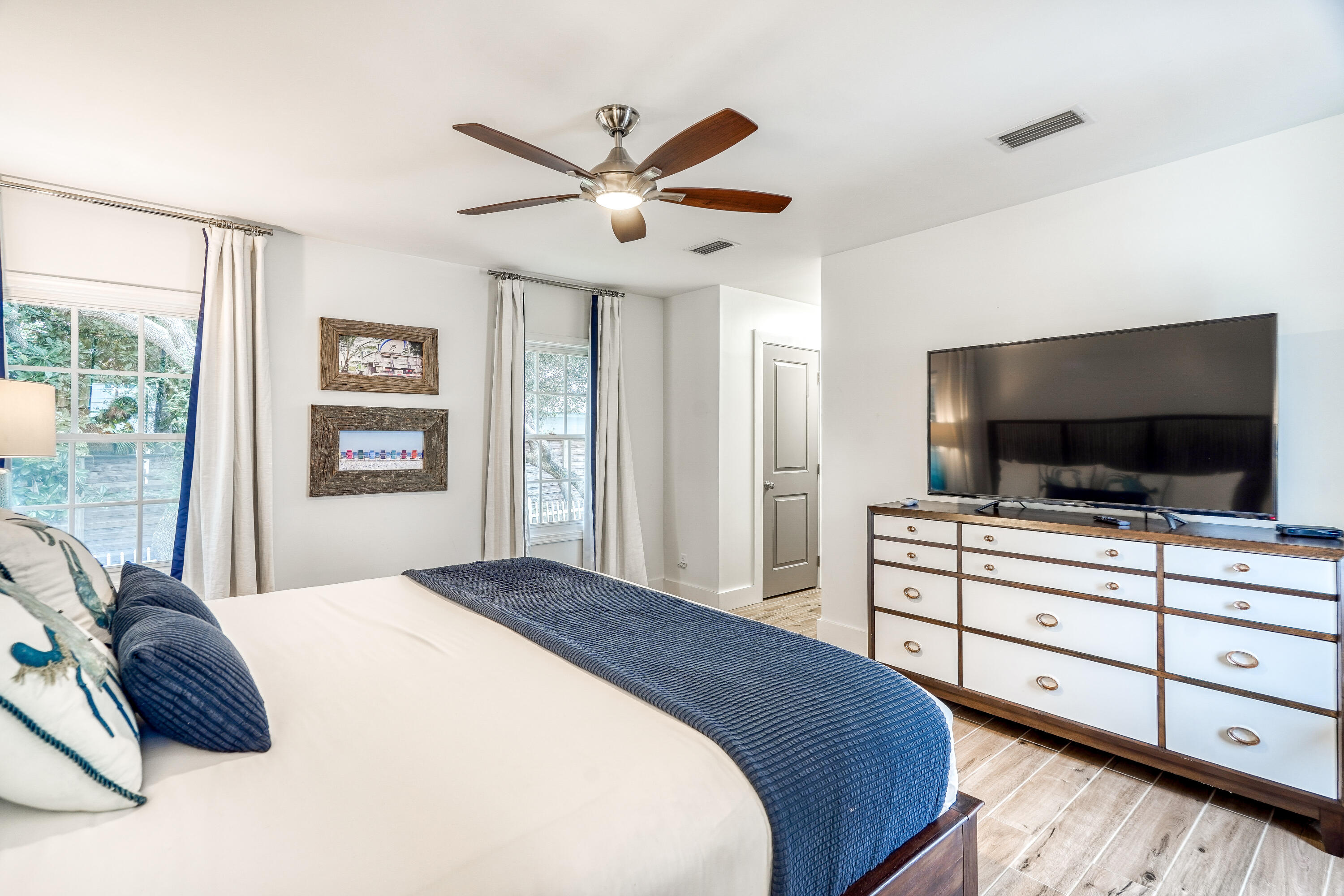 SEAGROVE 3RD ADDN - Residential