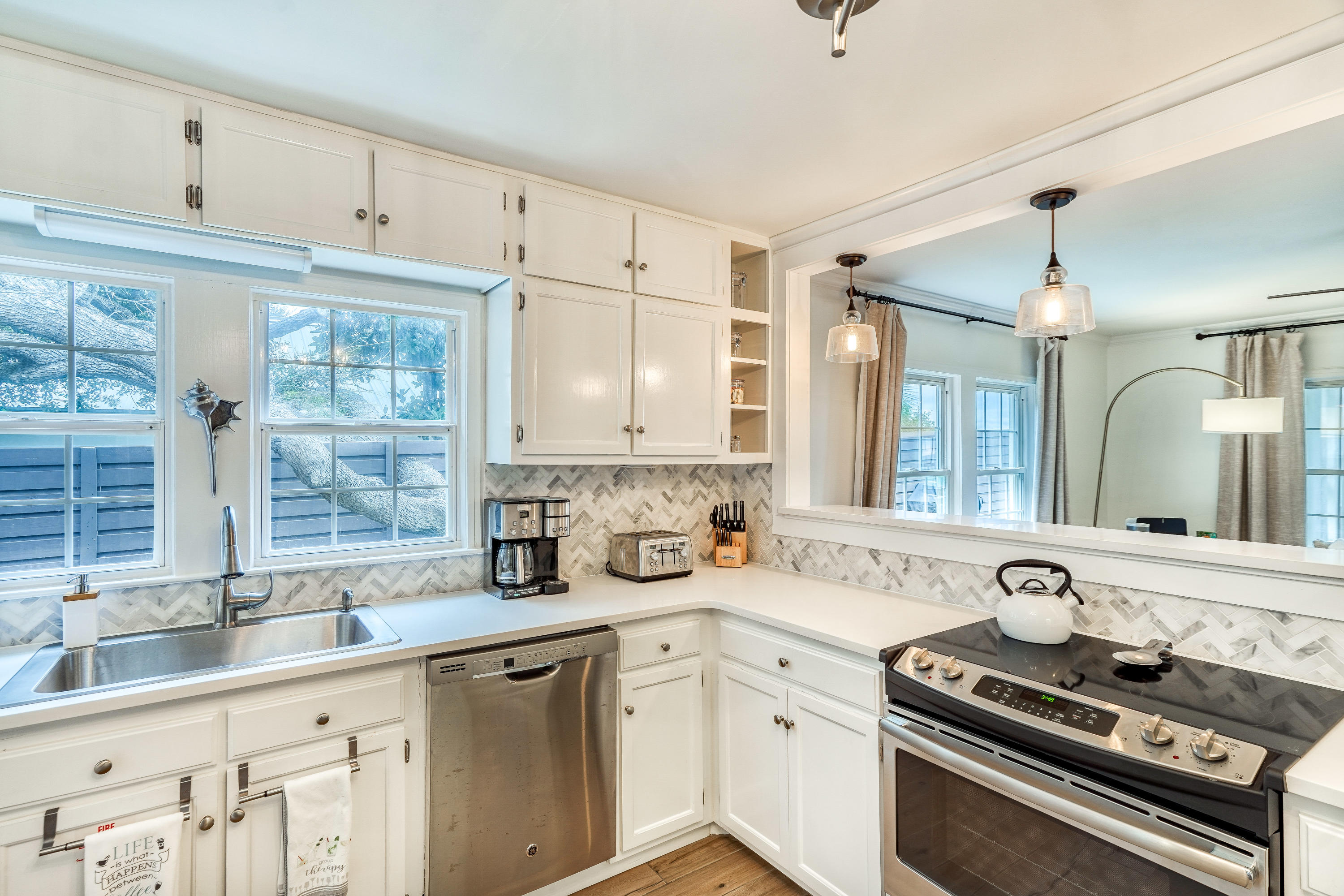 SEAGROVE 3RD ADDN - Residential